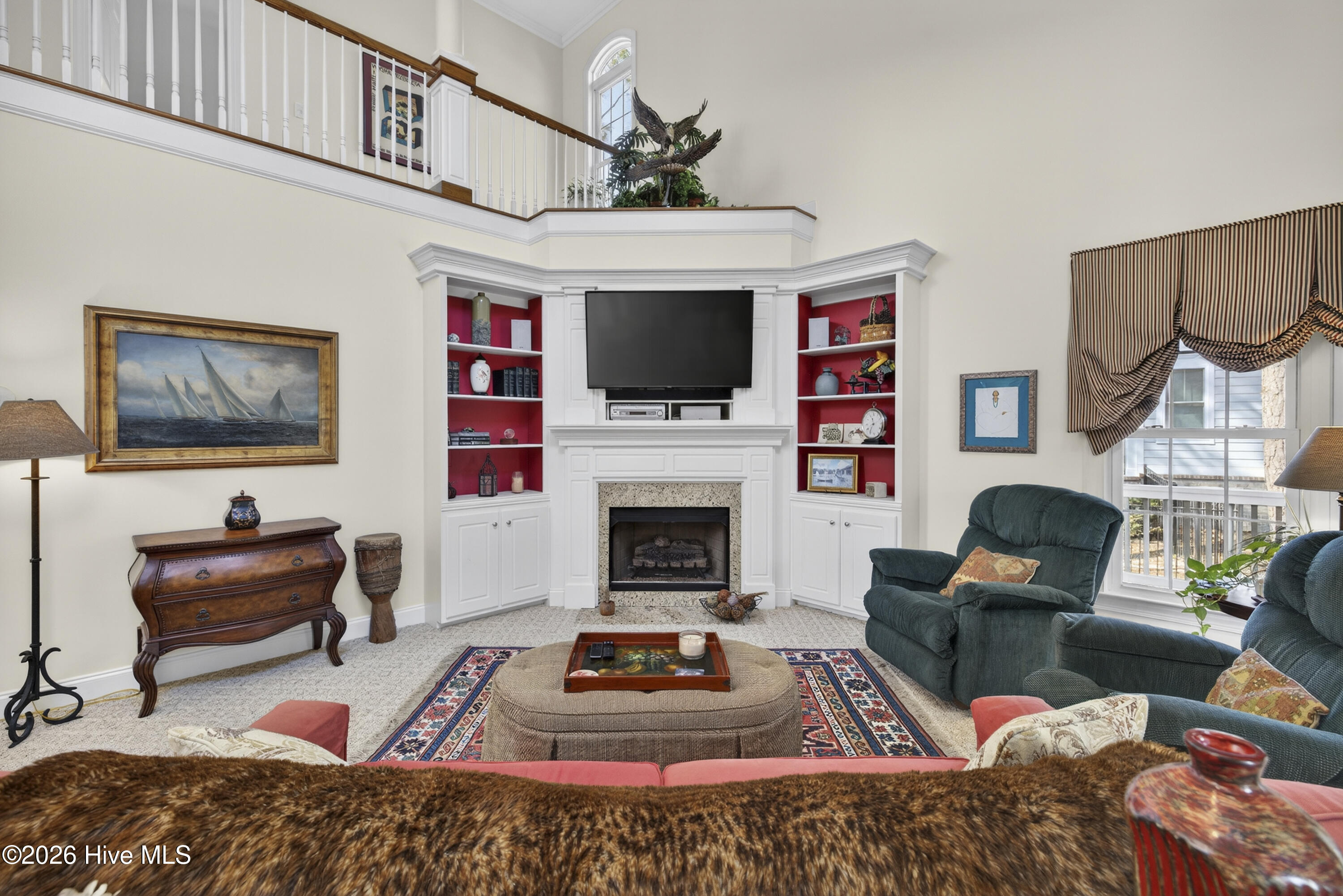 100561189 | Photo 22