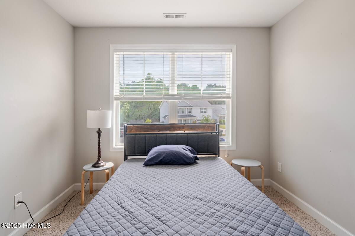 100532148 | Photo 16