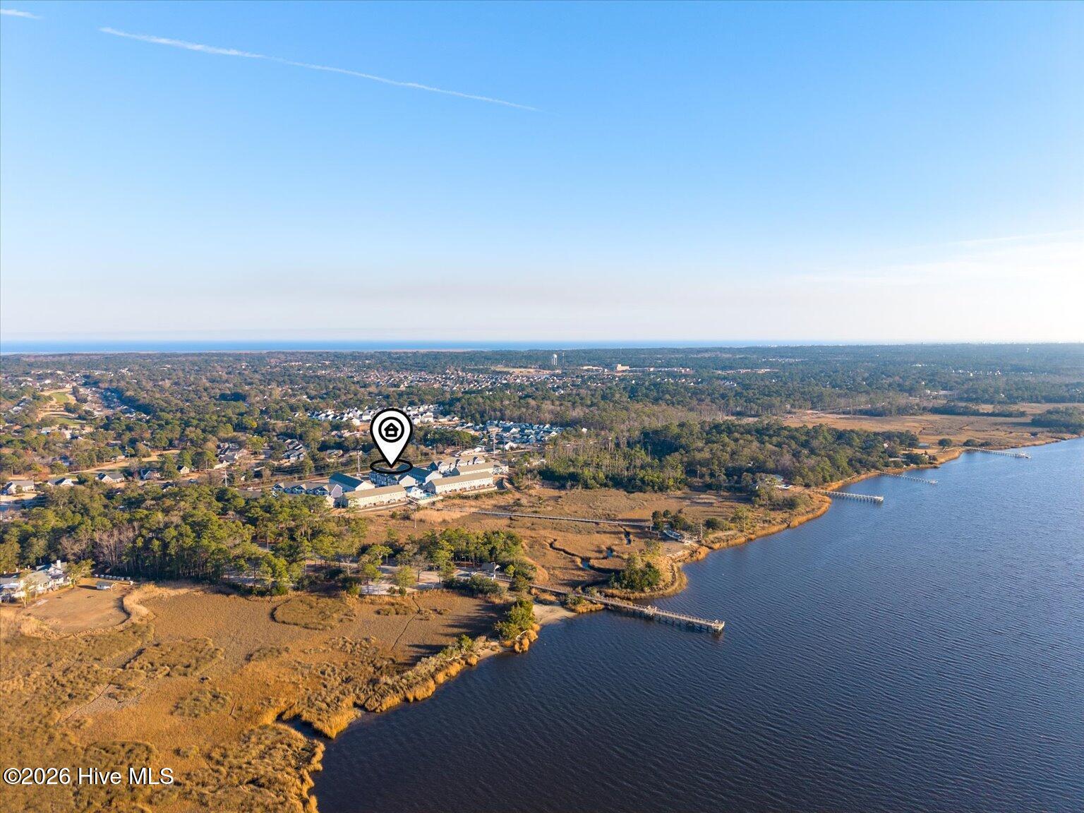 100548049 | Photo 59