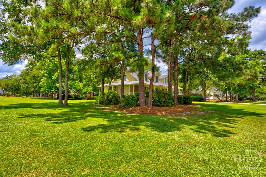 Left front view of home