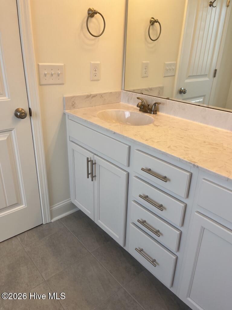 100567938 | Photo 12