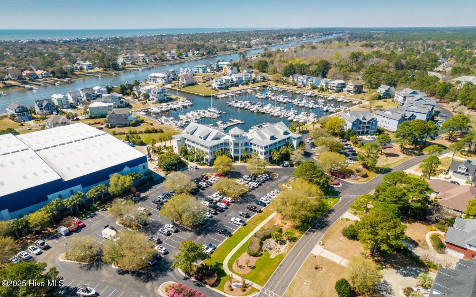 100542823 | Photo 54