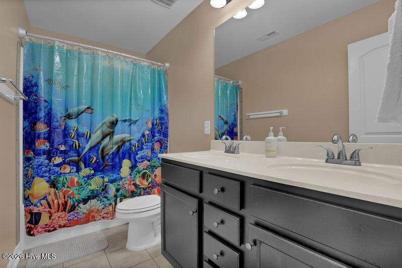 156 Peytons Ridge Drive, Hubert, NC, 28539