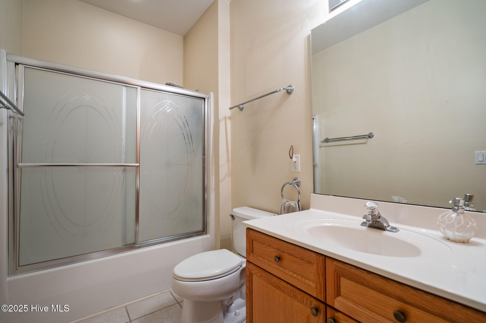 100528475 | Photo 31