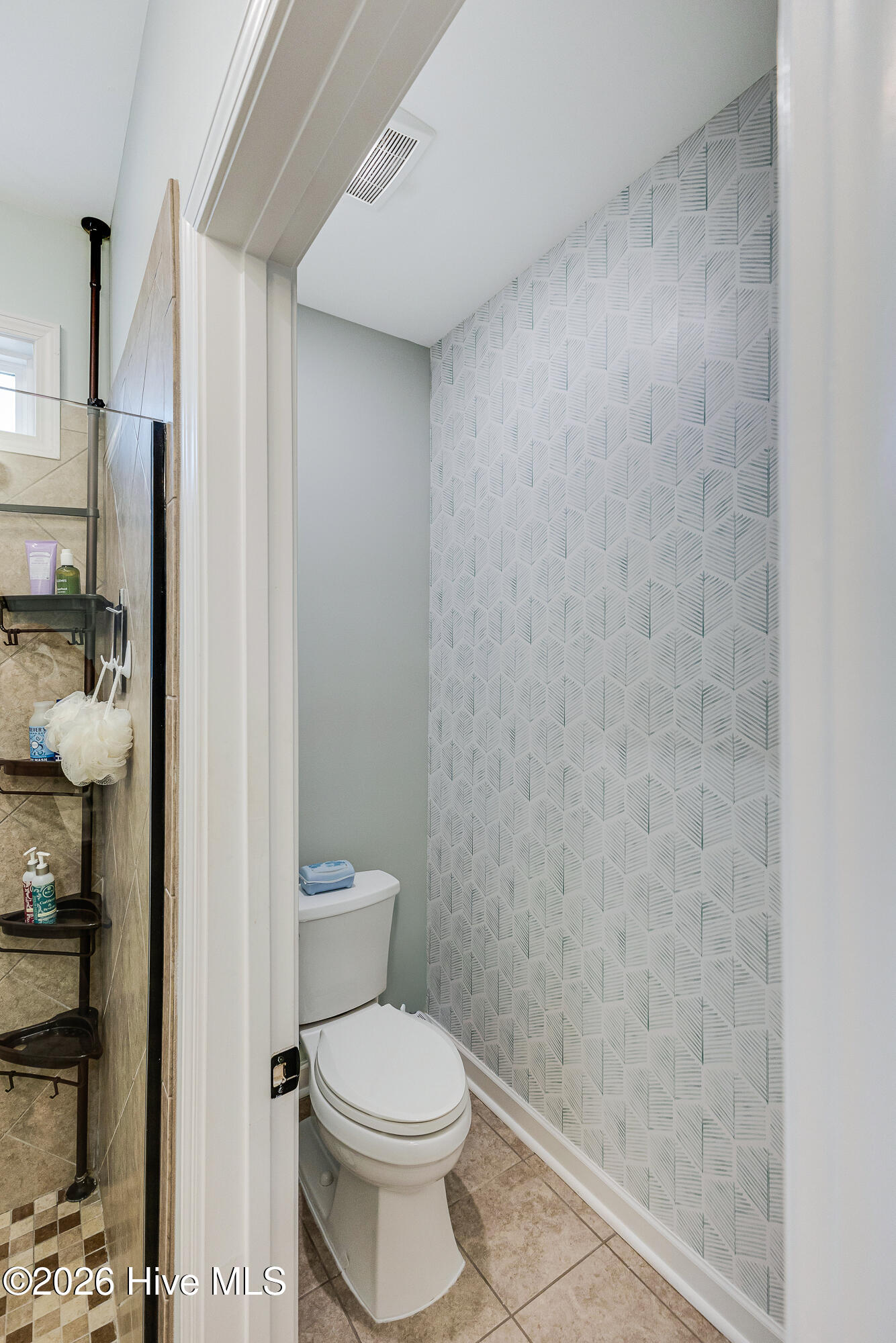 100559447 | Photo 27