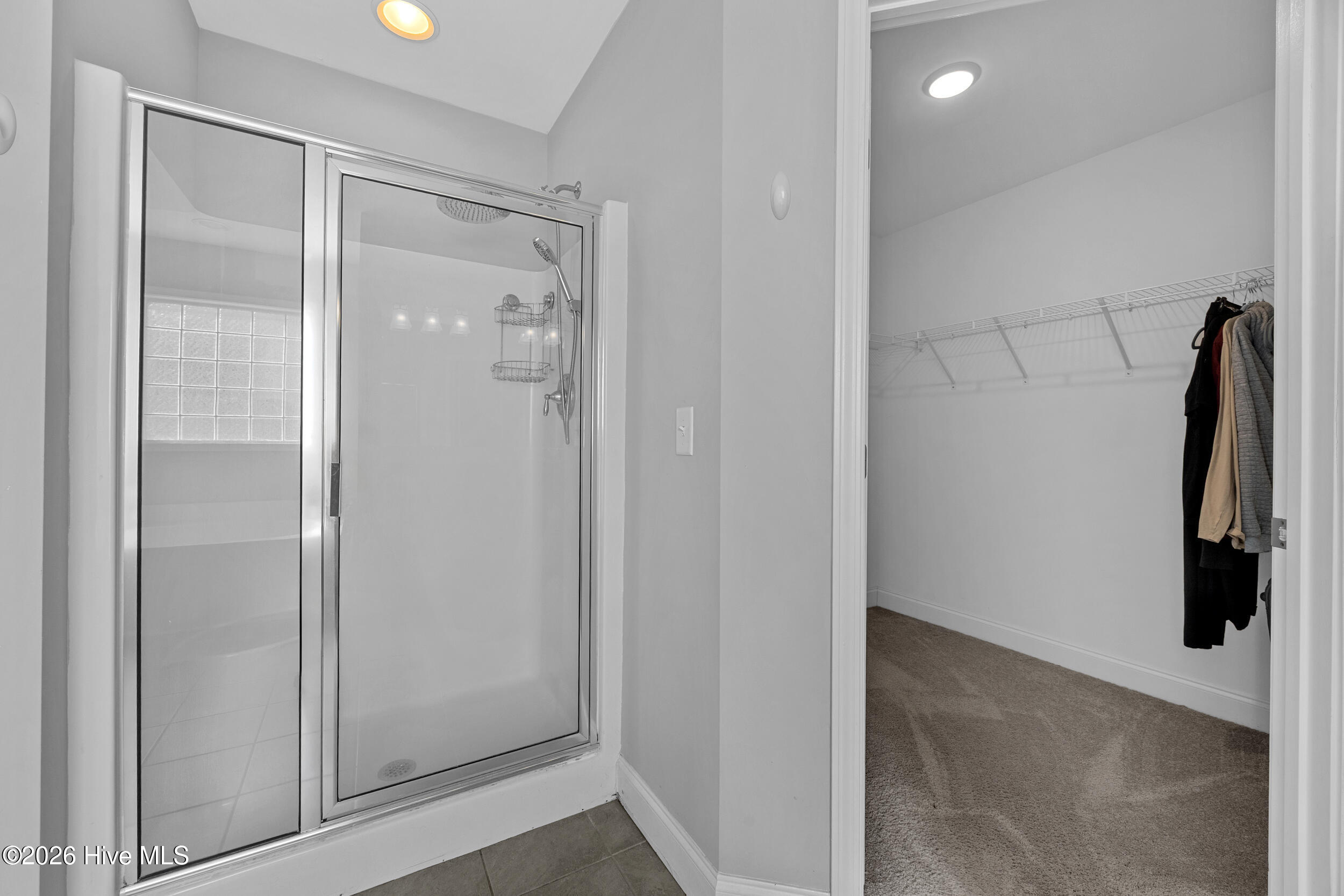 100551630 | Photo 16