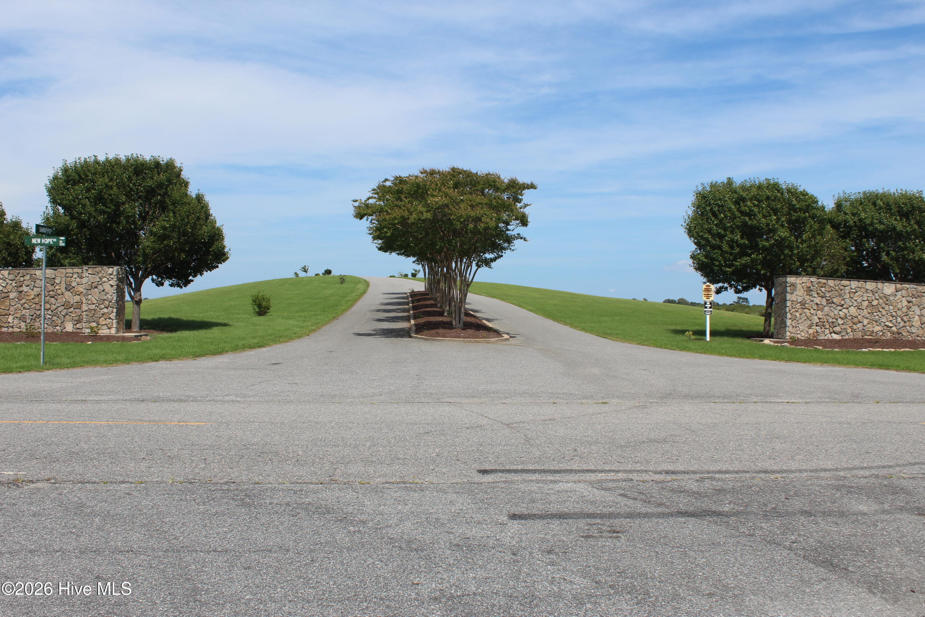 Entrance to The Shores at Land's End