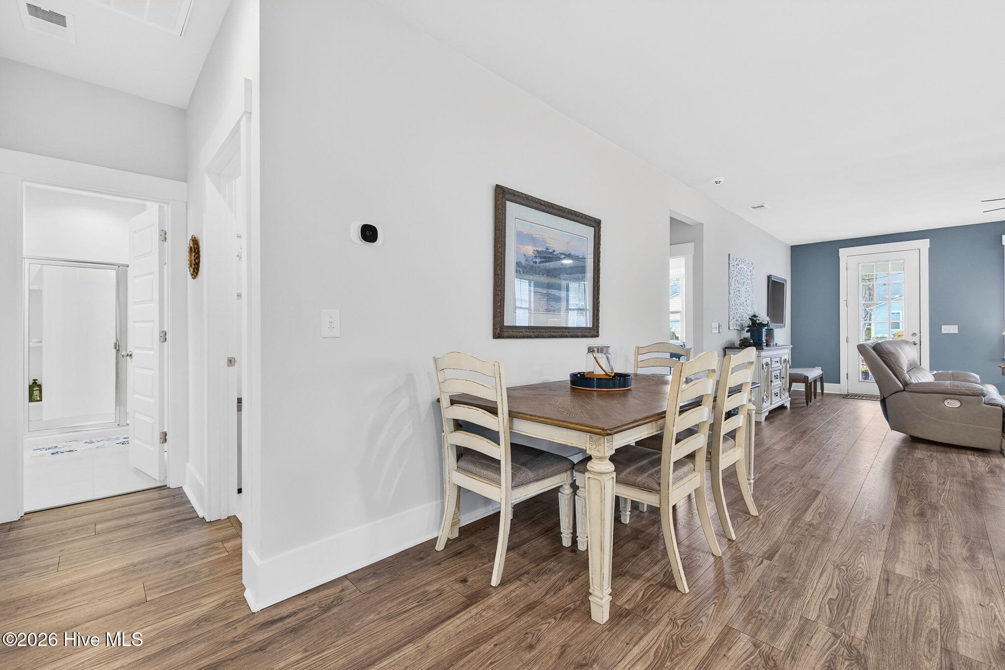 100553997 | Photo 10