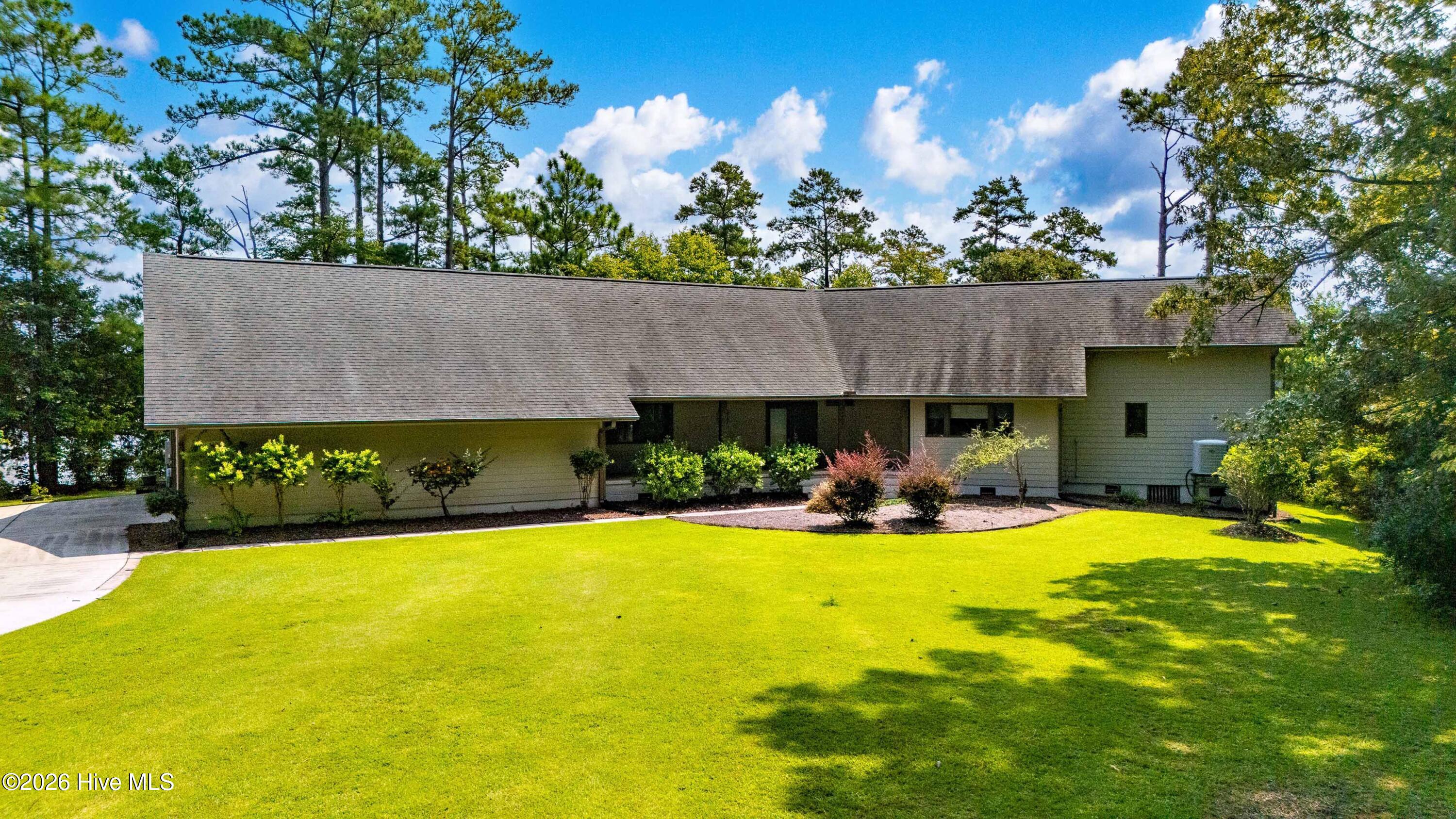 2nd image of 138 Shoreline Ct, Oriental, NC 28571 | MLS# 100545182