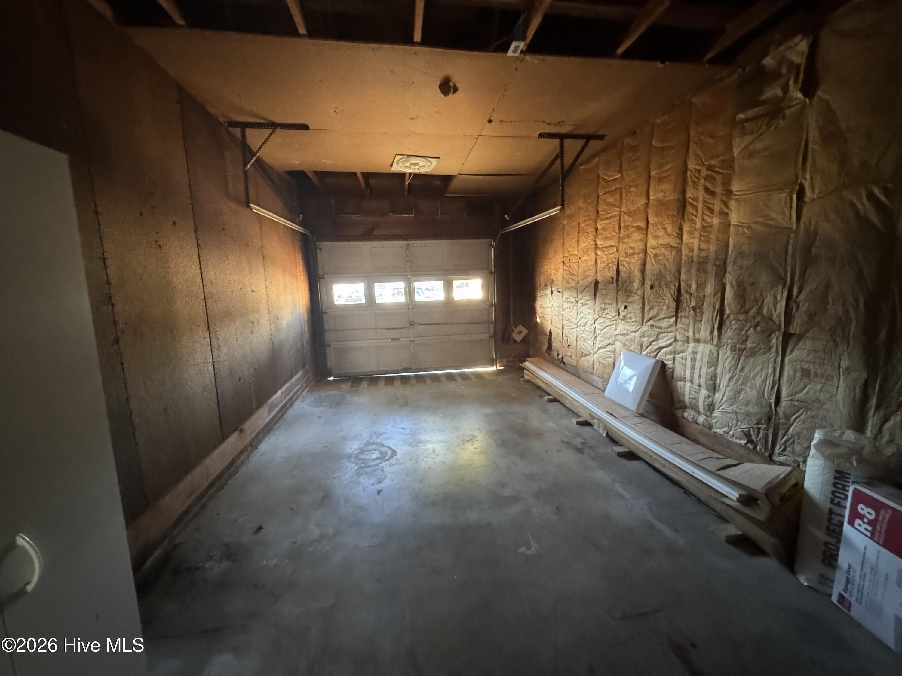 100553396 | Photo 29