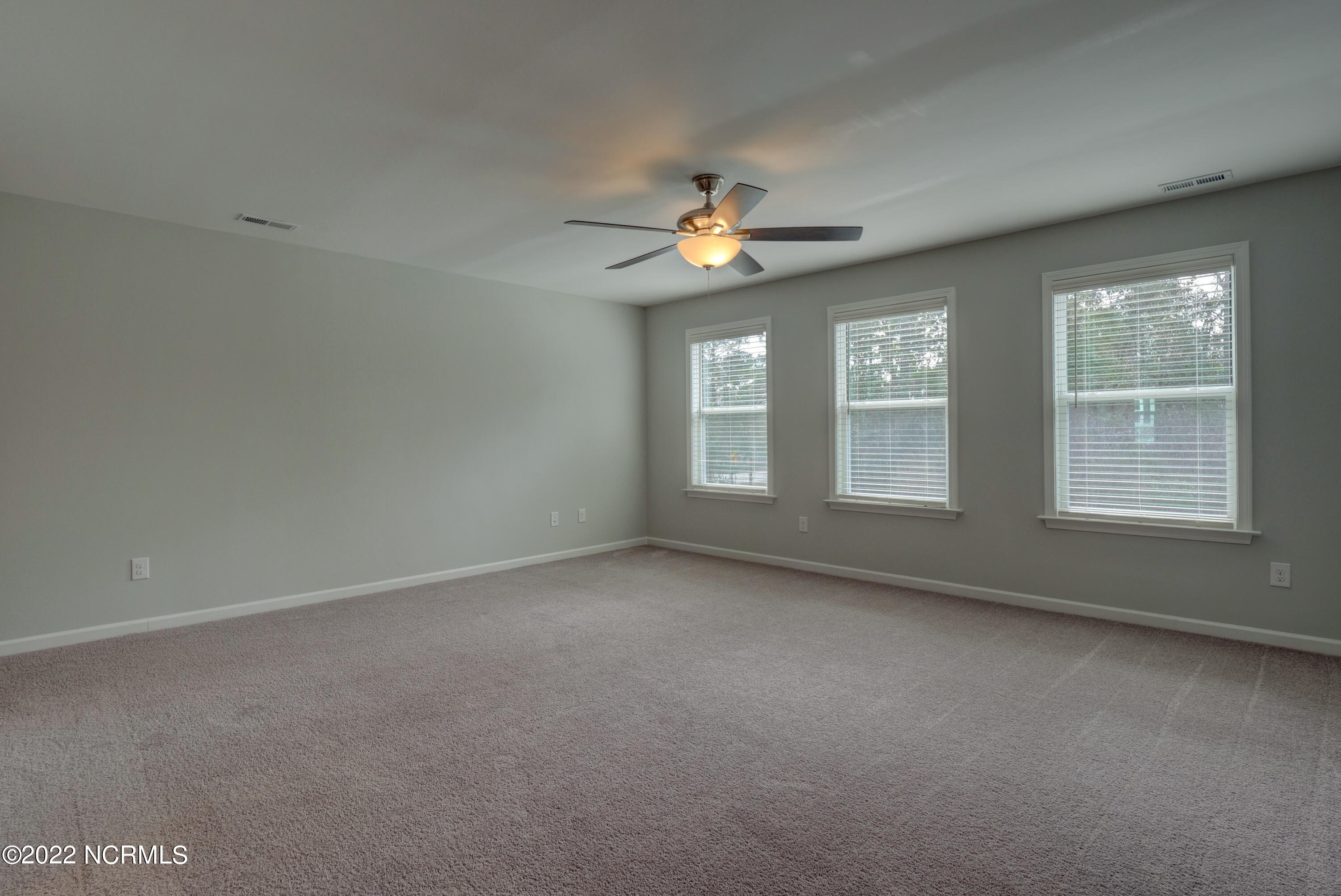 100528514 | Photo 14