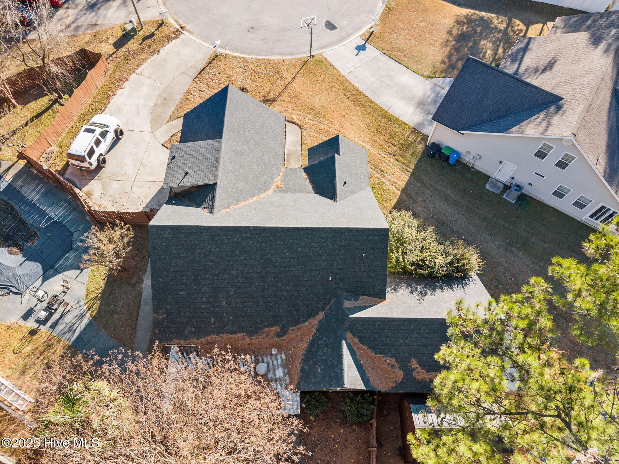 100544873 | Photo 45