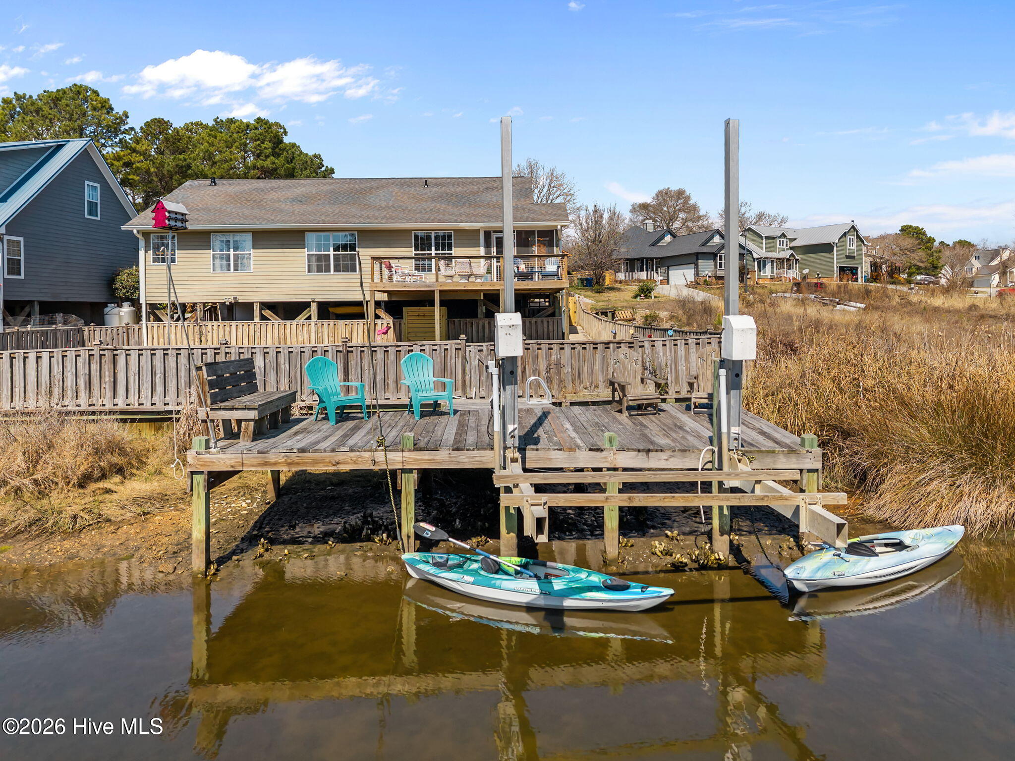 100559515 | Photo 43