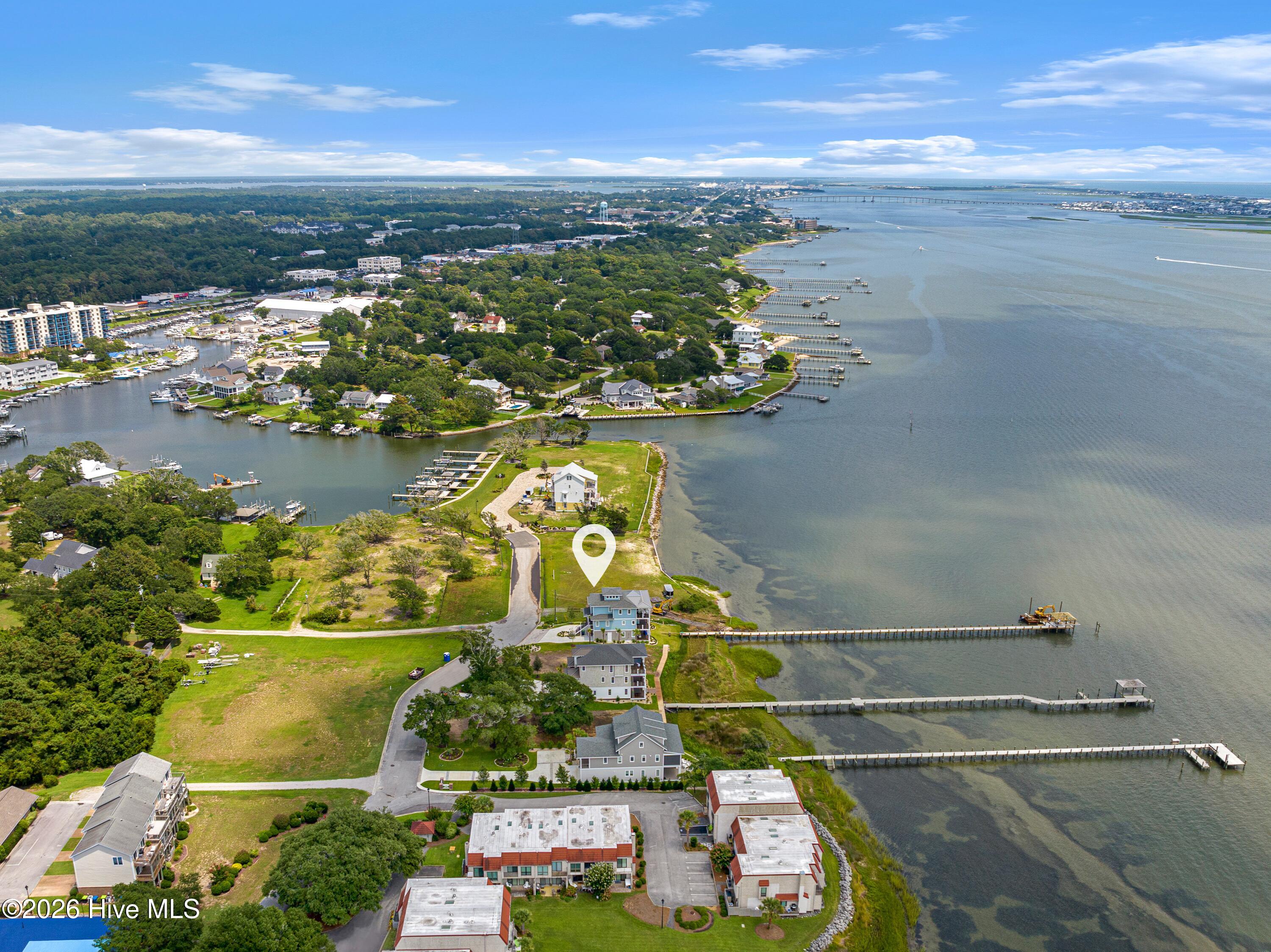 4729 S Shore Drive,Morehead City