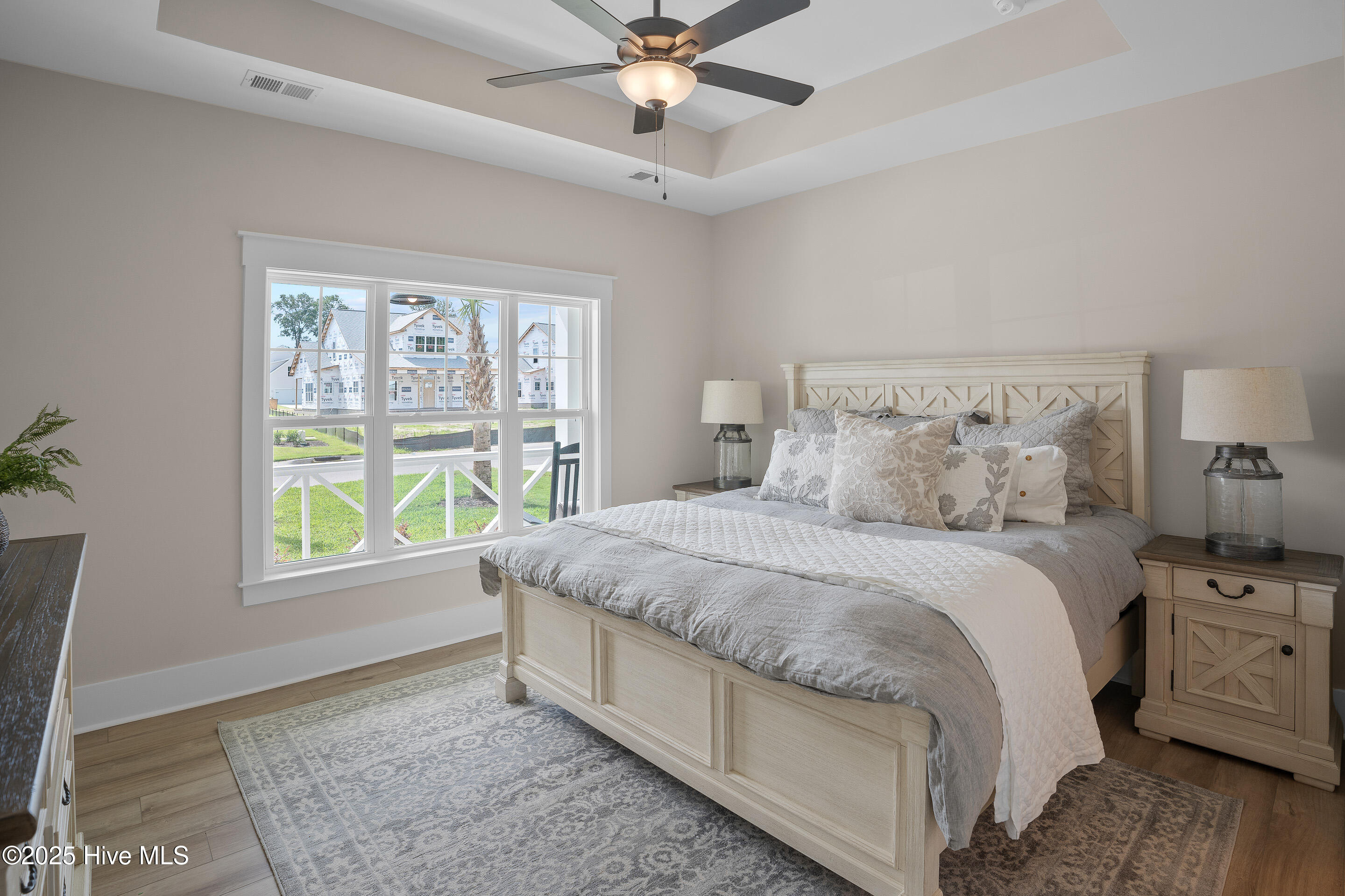 100483922 | Photo 21