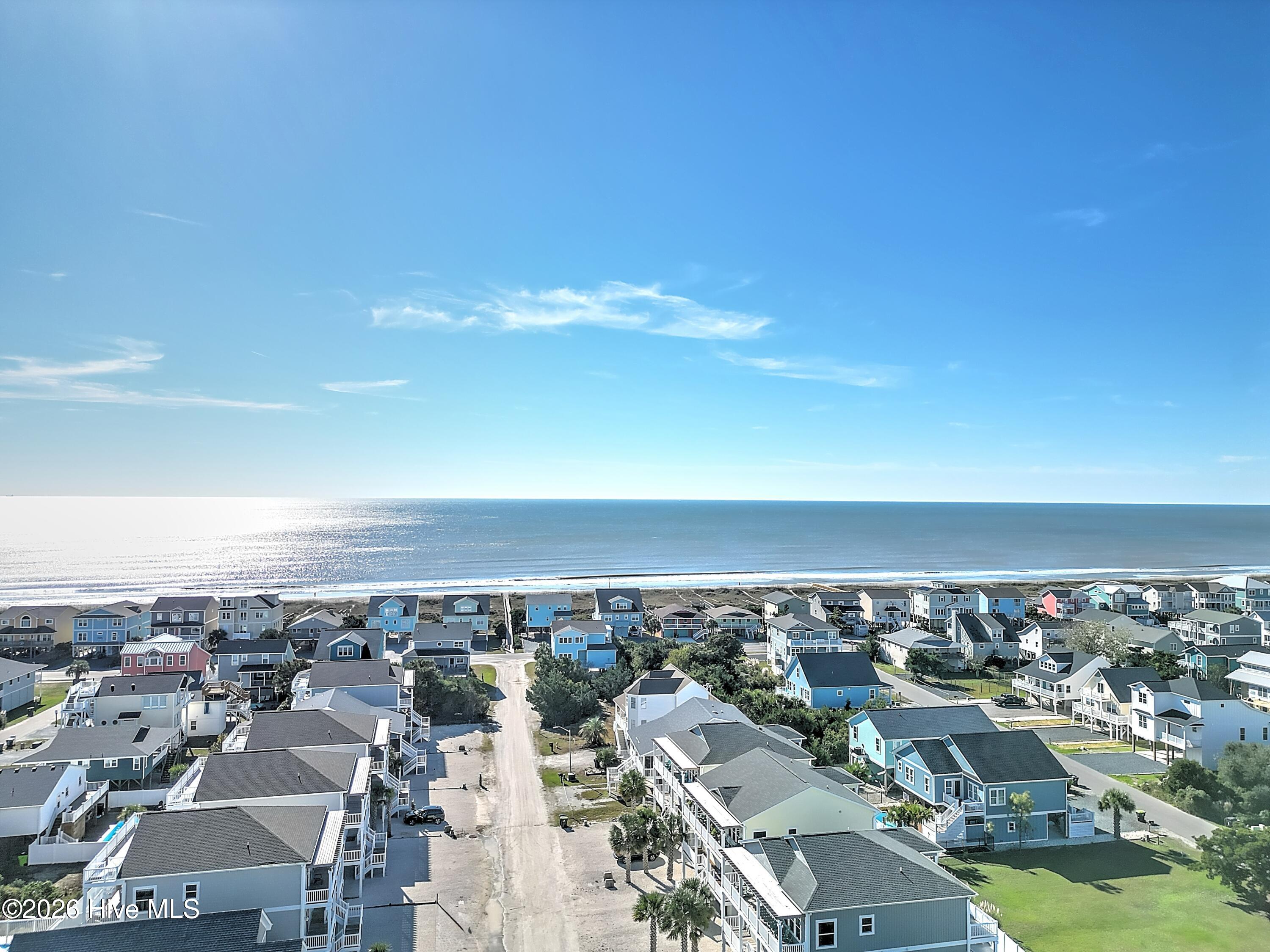 100555702 | Photo 77