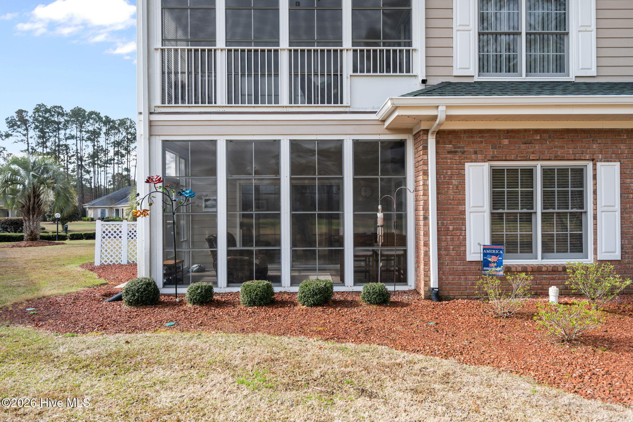 100559711 | Photo 35