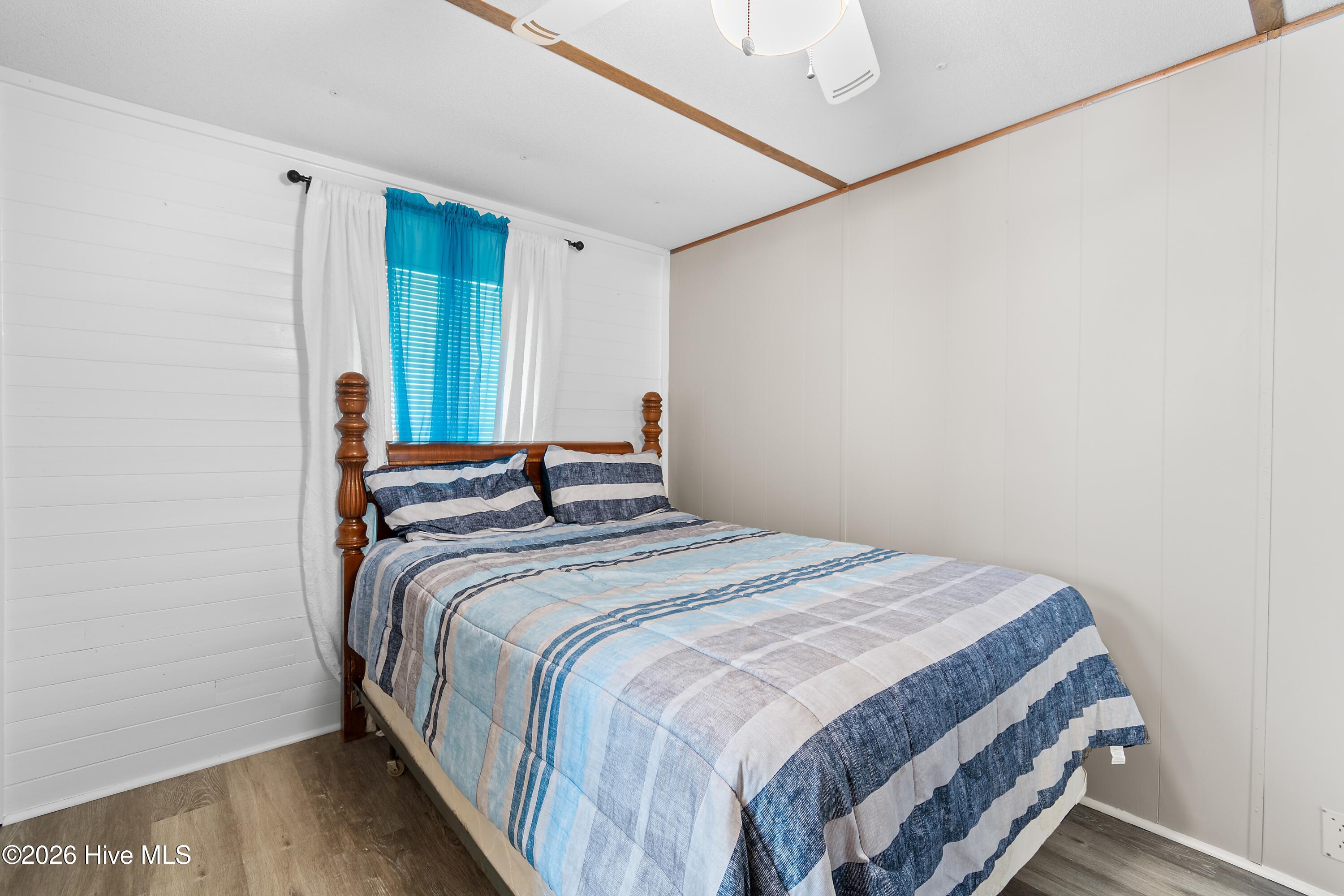 100565764 | Photo 20