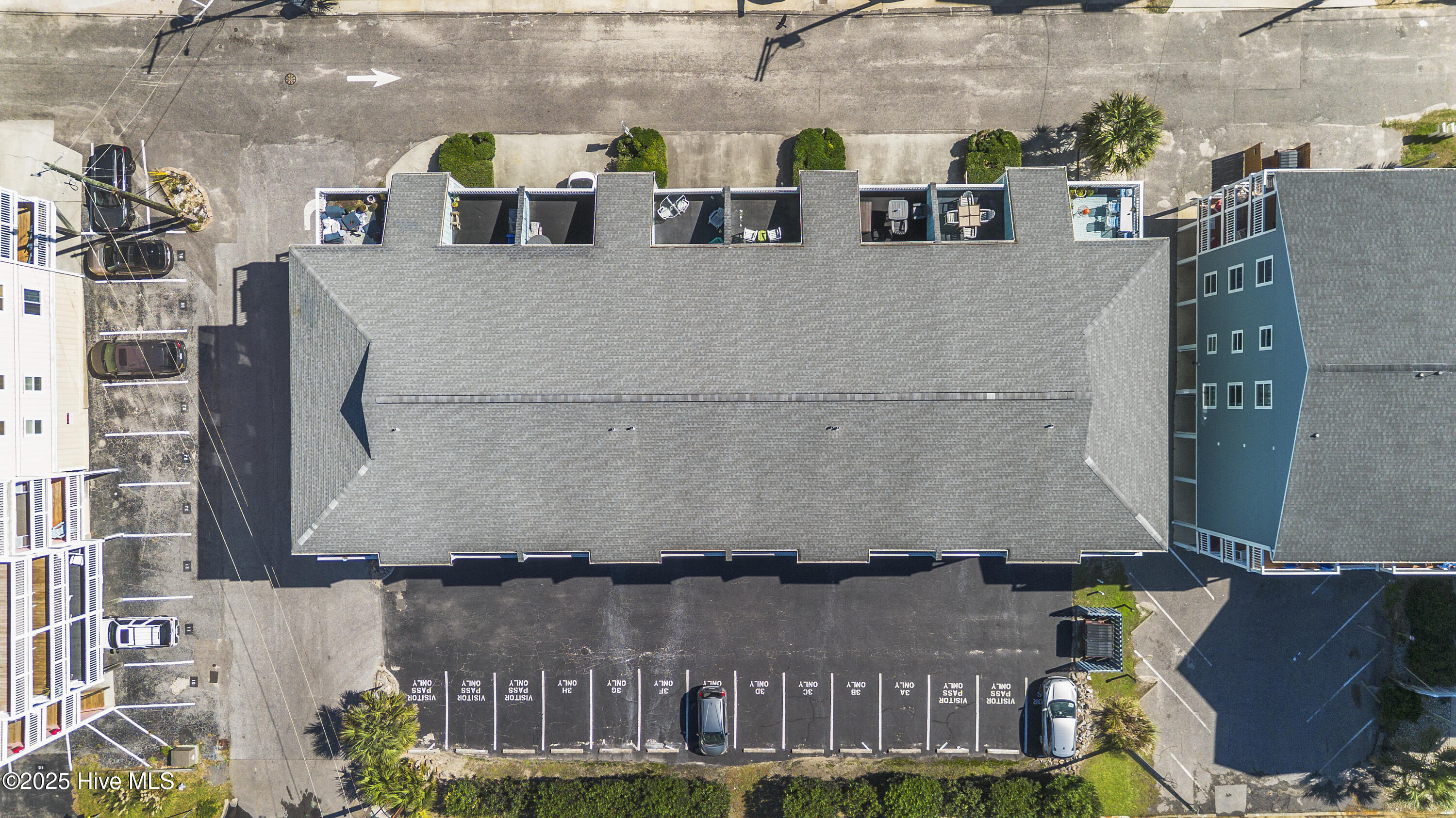 100537895 | Photo 29