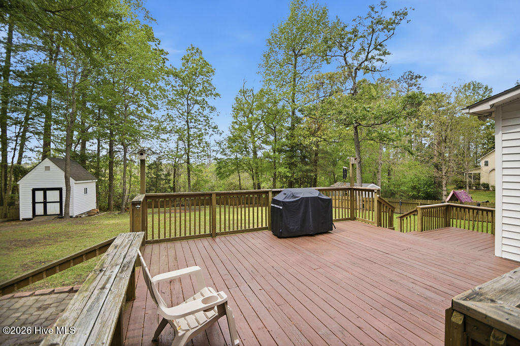 100565606 | Photo 65