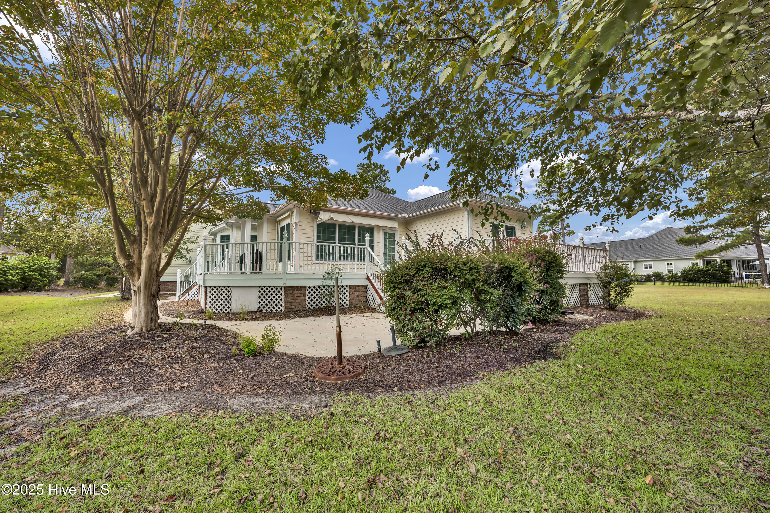 100530191 | Photo 30