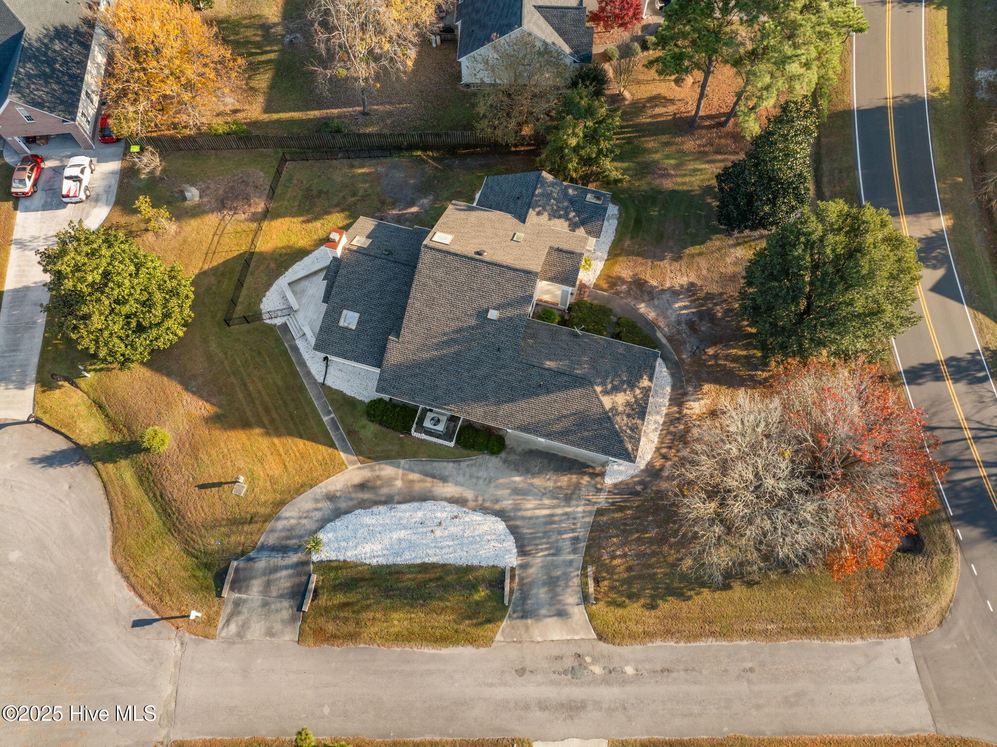 100542327 | Photo 47