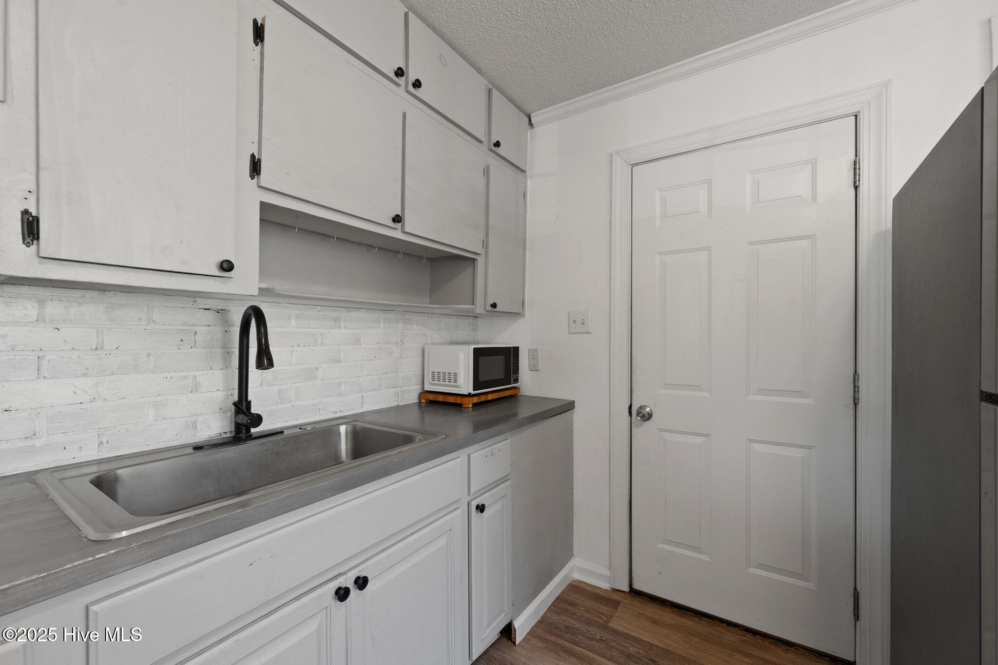 100538692 | Photo 14