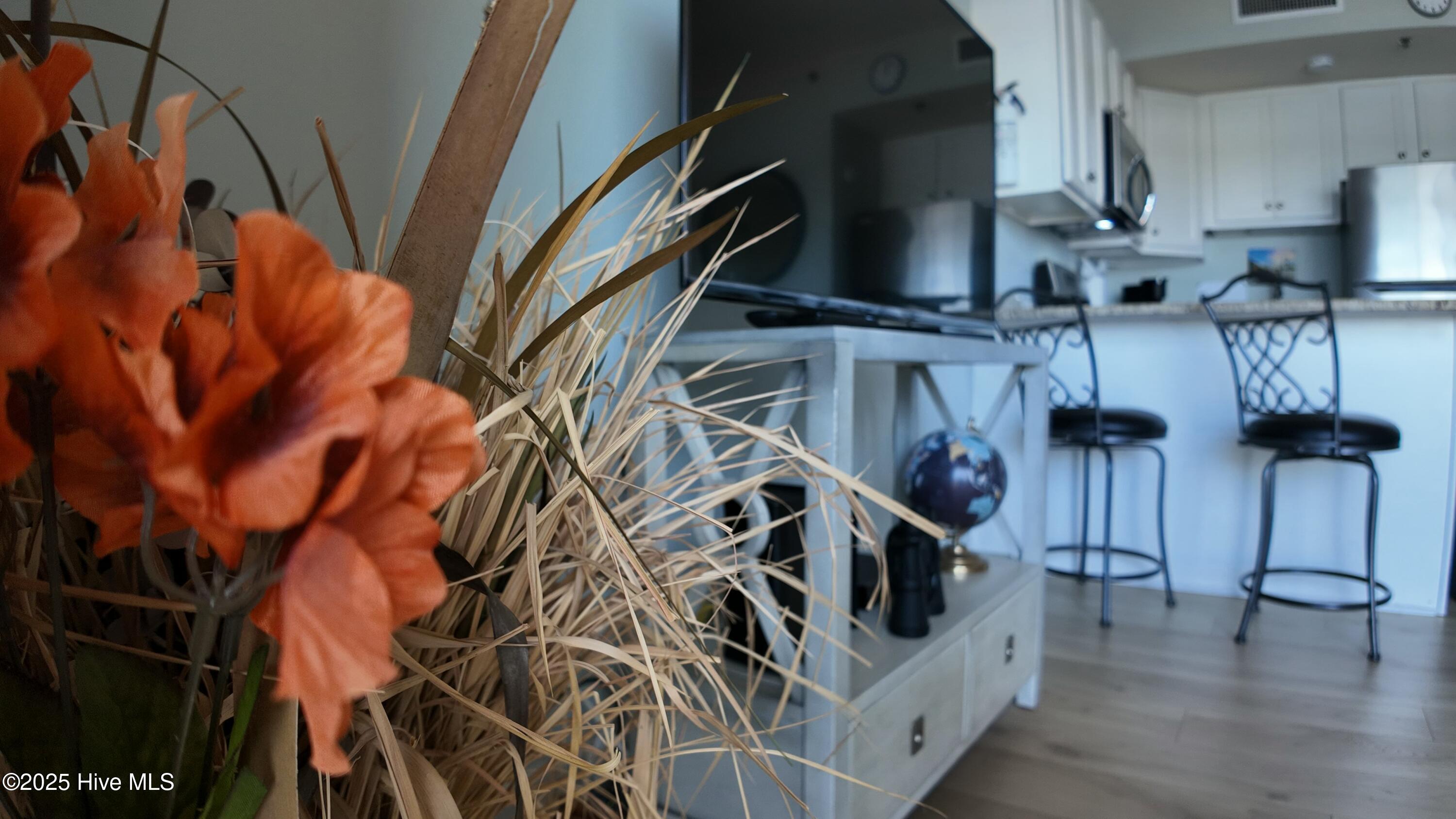 100500705 | Photo 16