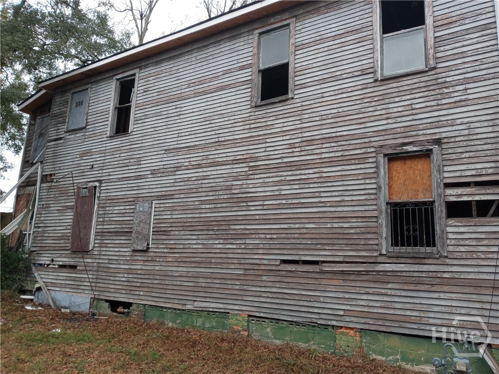 Homes for sale in Savannah, GA | 509-511 W 40Th St, Savannah, GA 31415 | MLS# SA339382