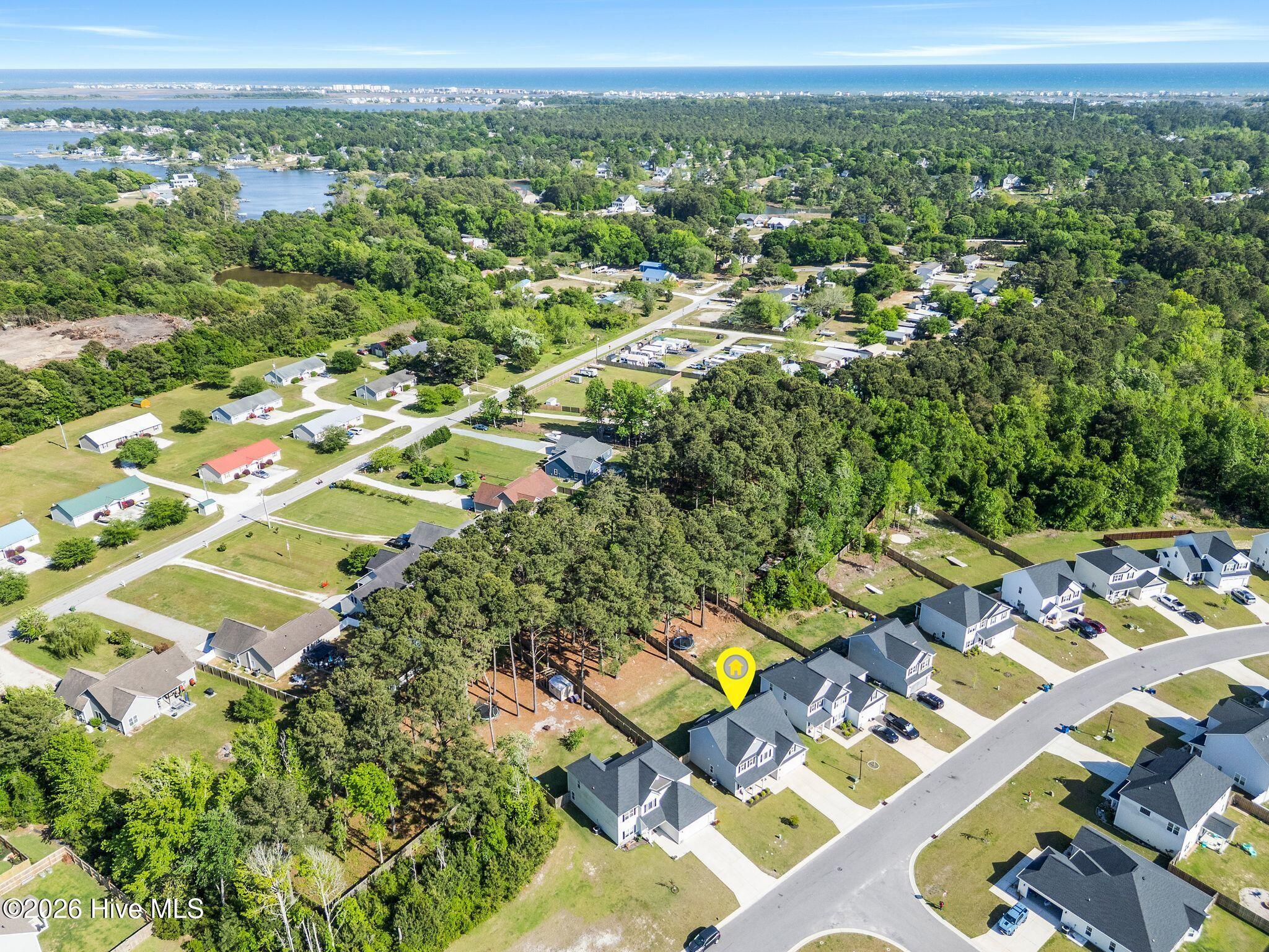 100570227 | Photo 59