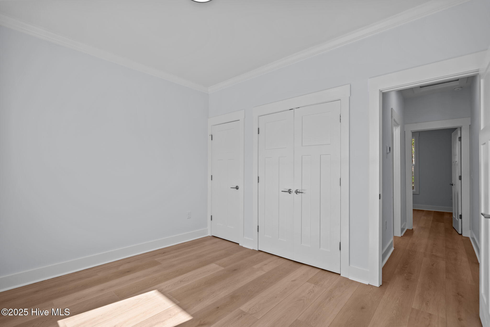 100542016 | Photo 32