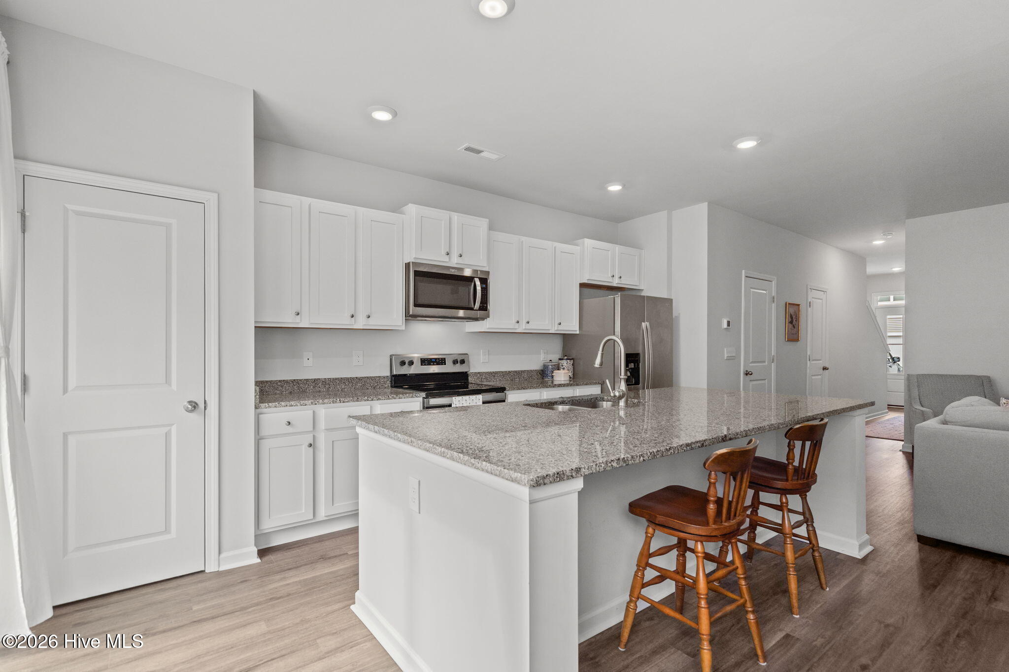 100555549 | Photo 14