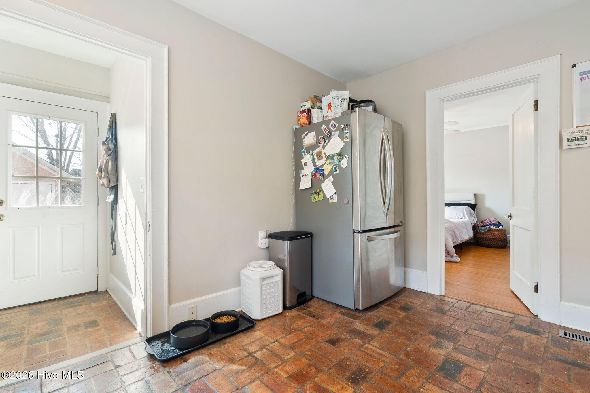 100554931 | Photo 13