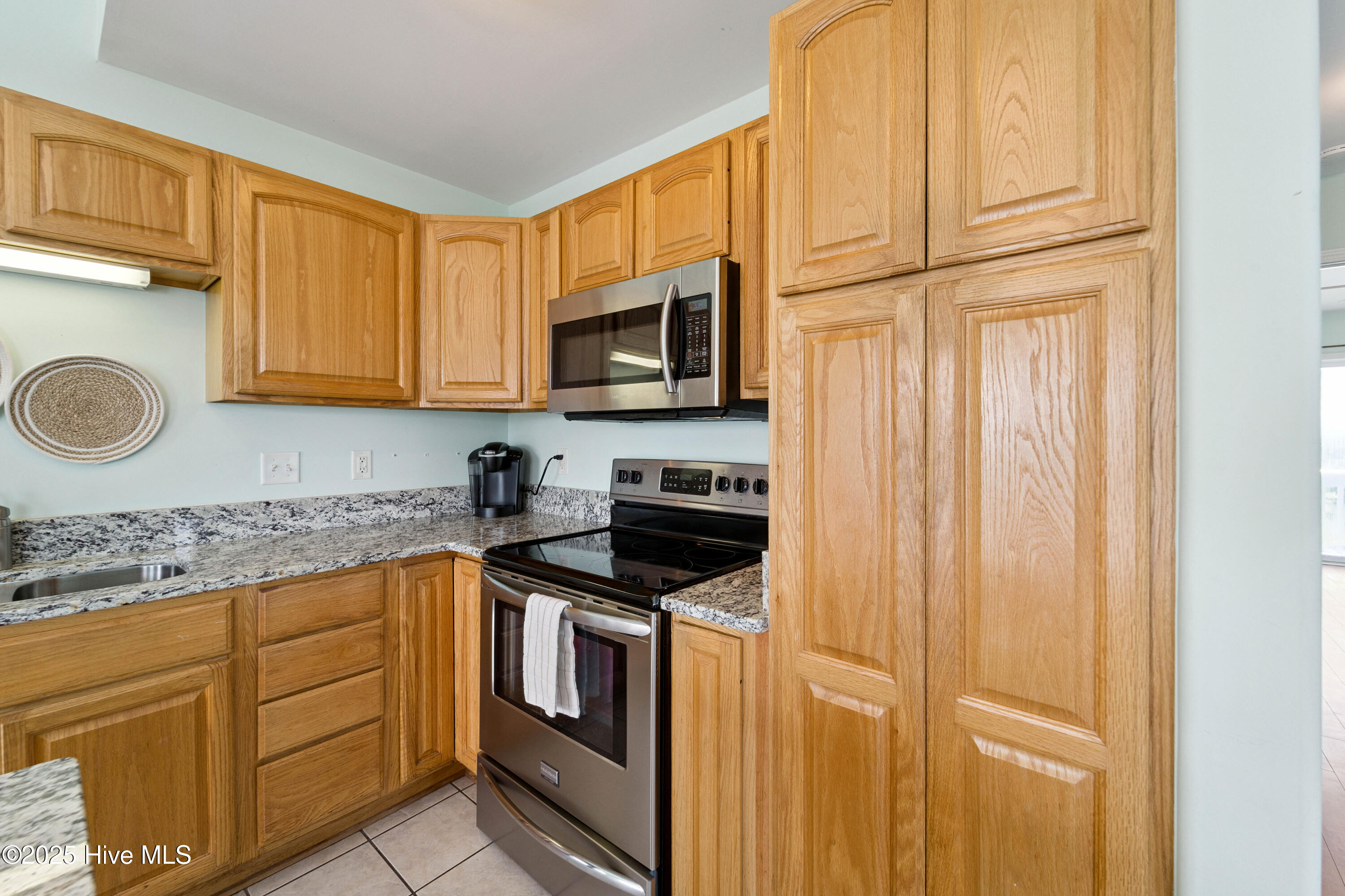 100556675 | Photo 112