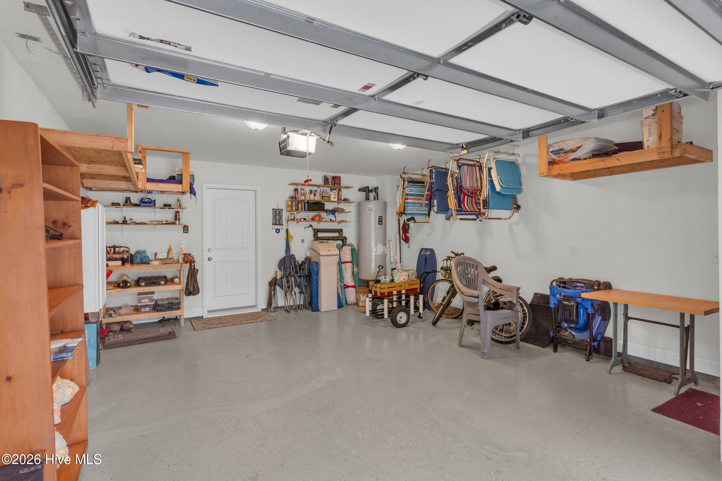 100550422 | Photo 34