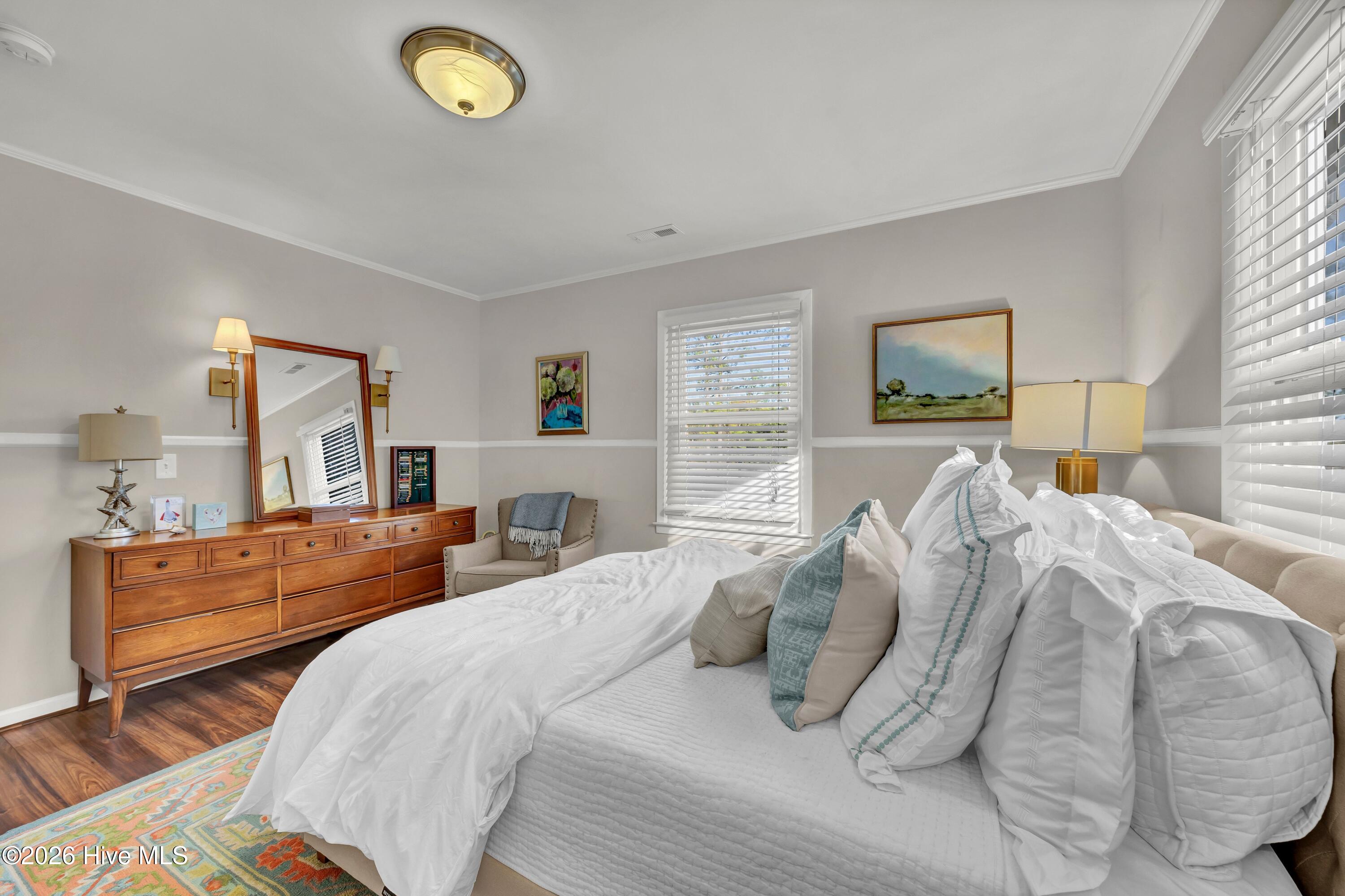 100547947 | Photo 27