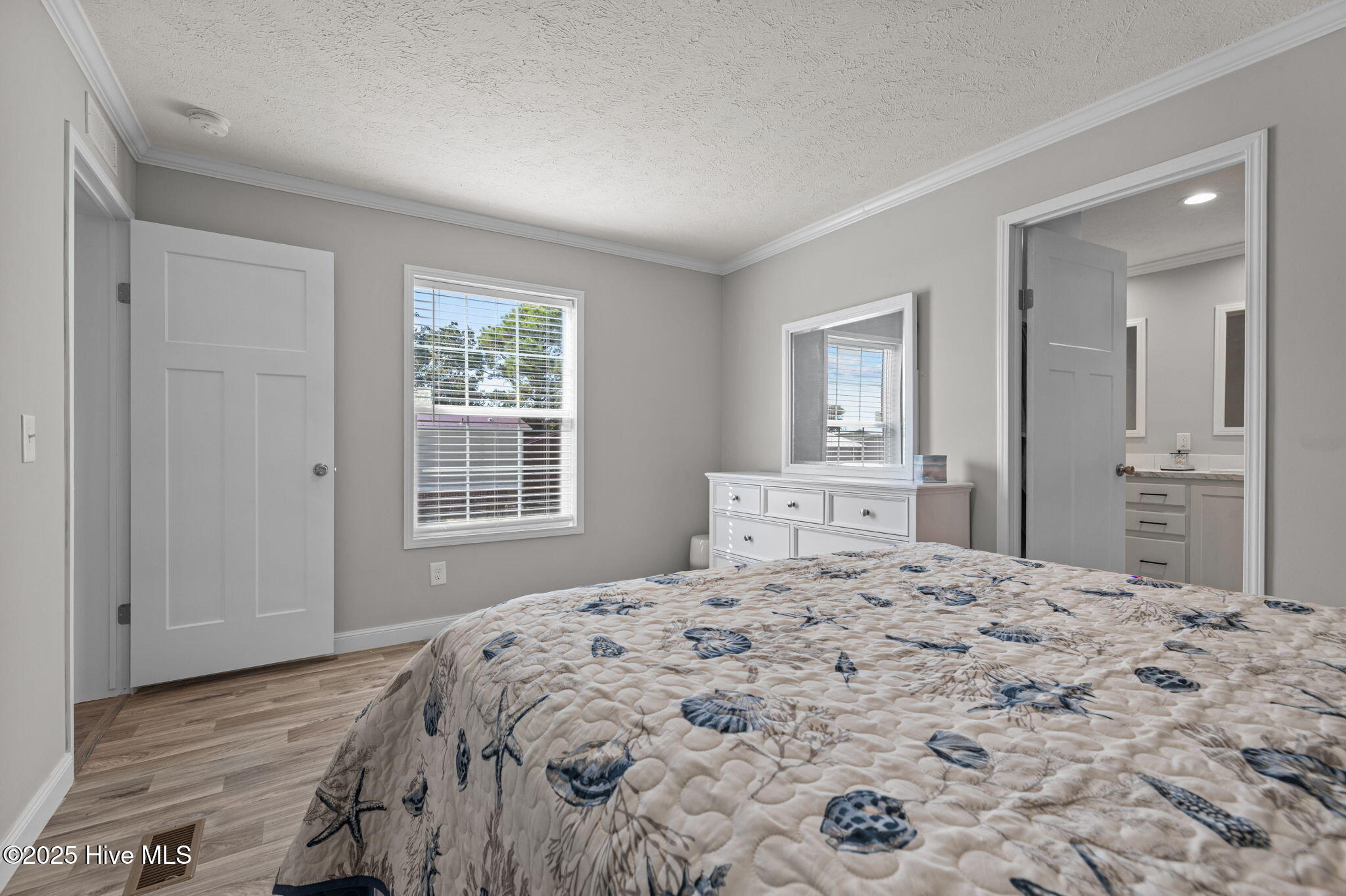 10-web-or-mls-1S3A6478