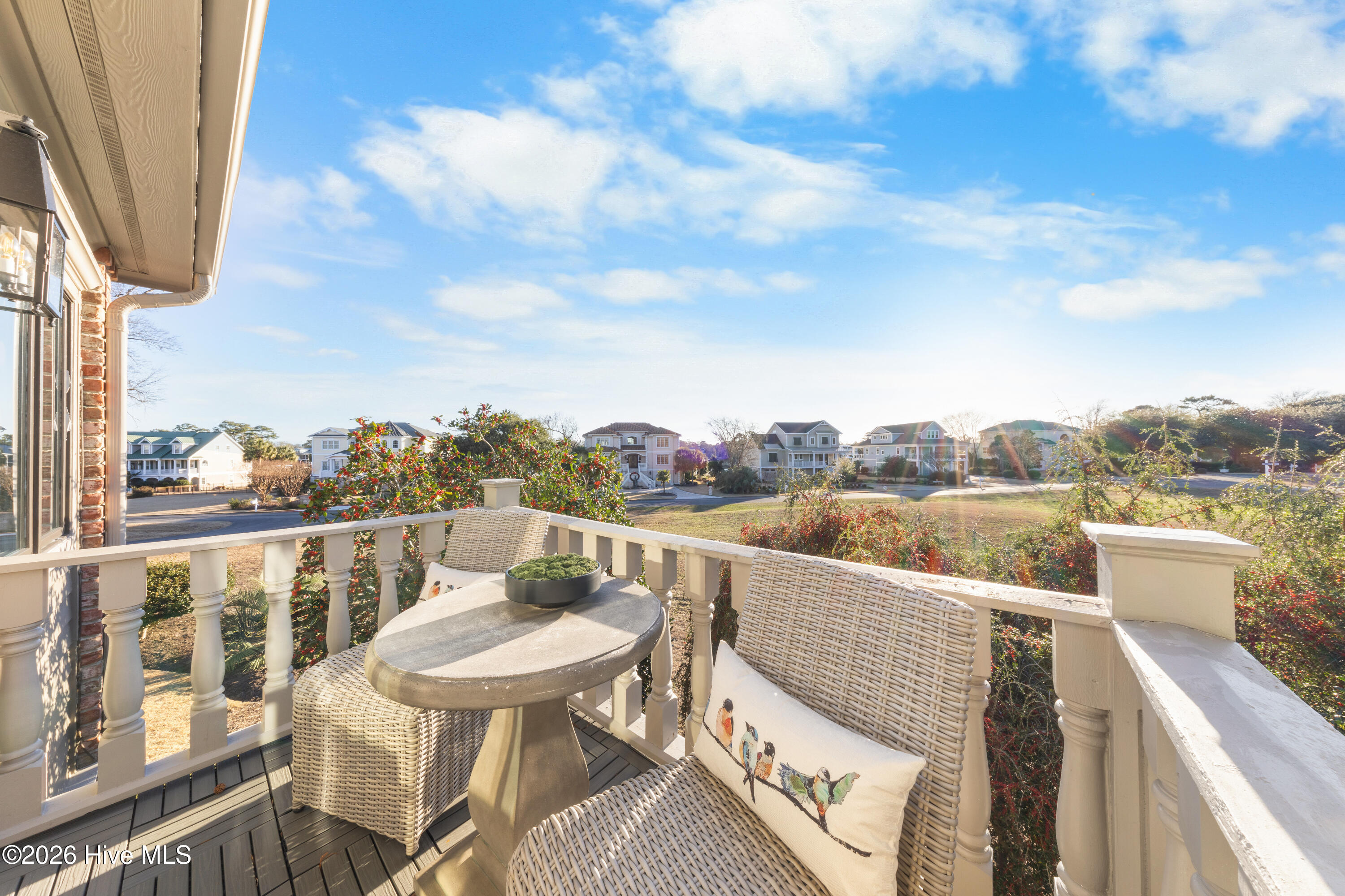 100549832 | Photo 37