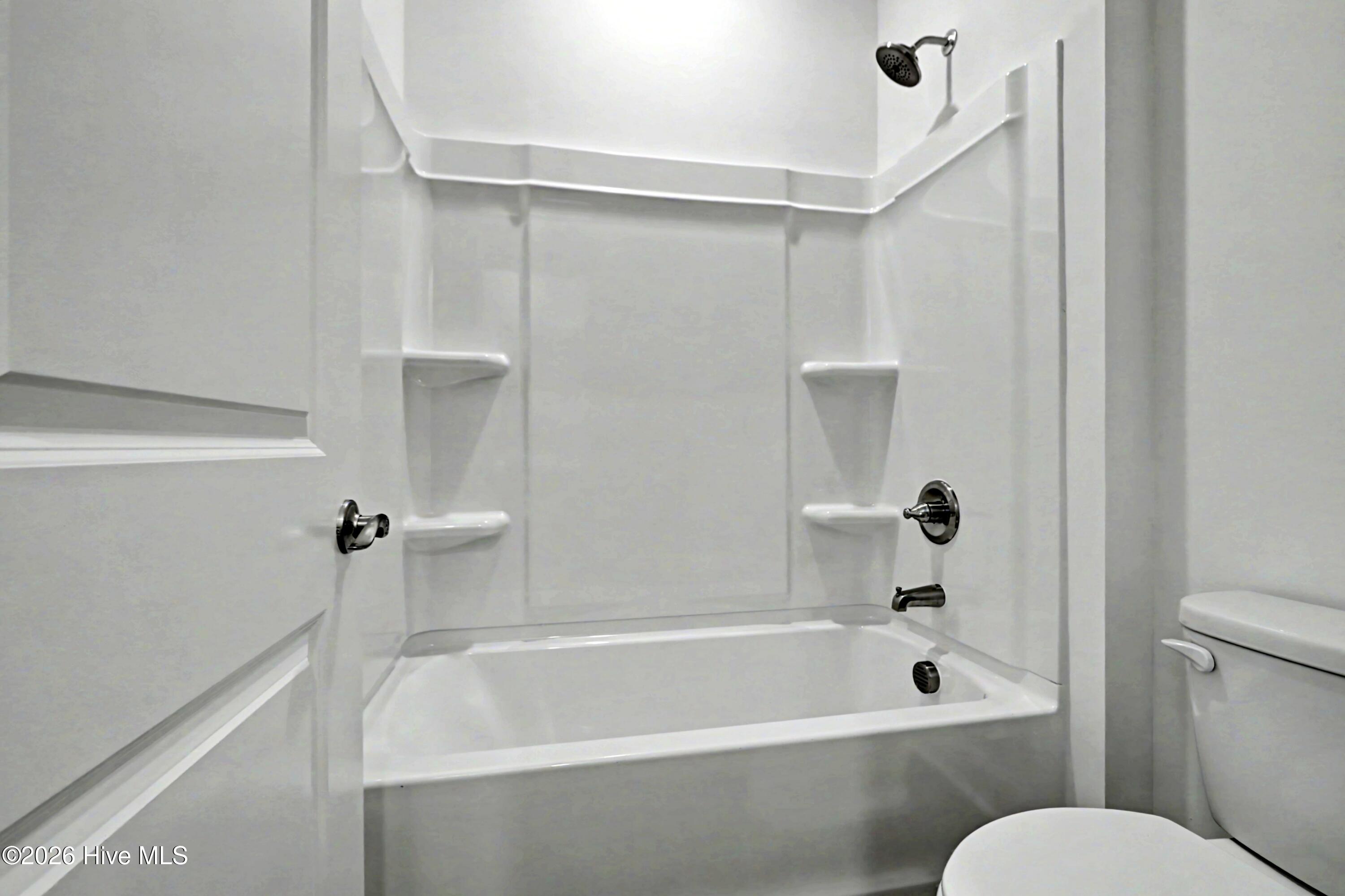 100555122 | Photo 30