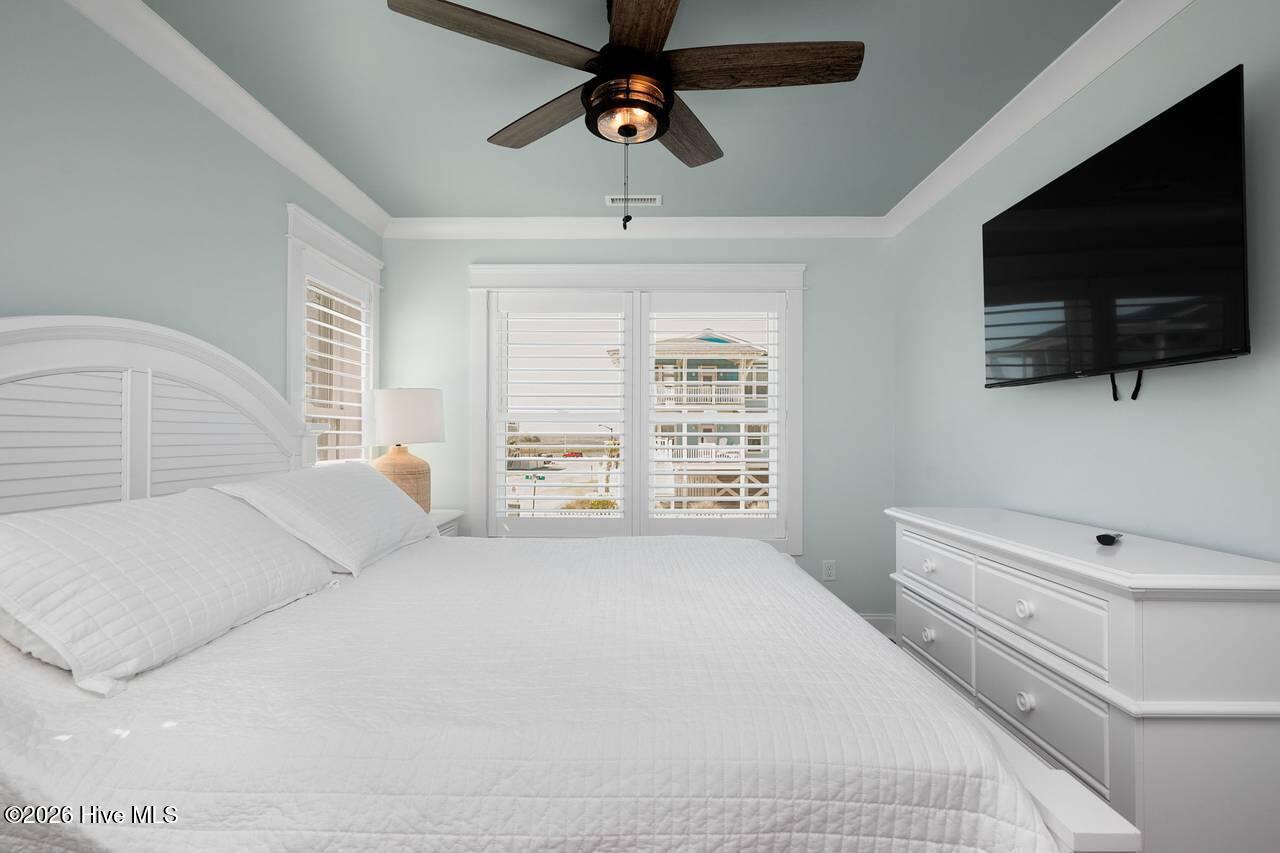 100560212 | Photo 99