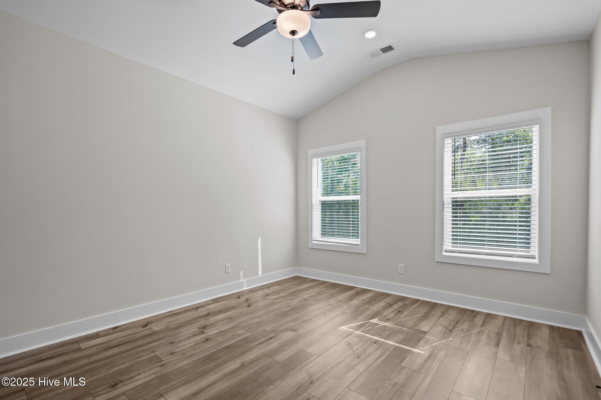 37 S Umbrella Palm Dr Drive, Hampstead, NC 28443 – photo 21: 21-web-or-mls-DSC01857