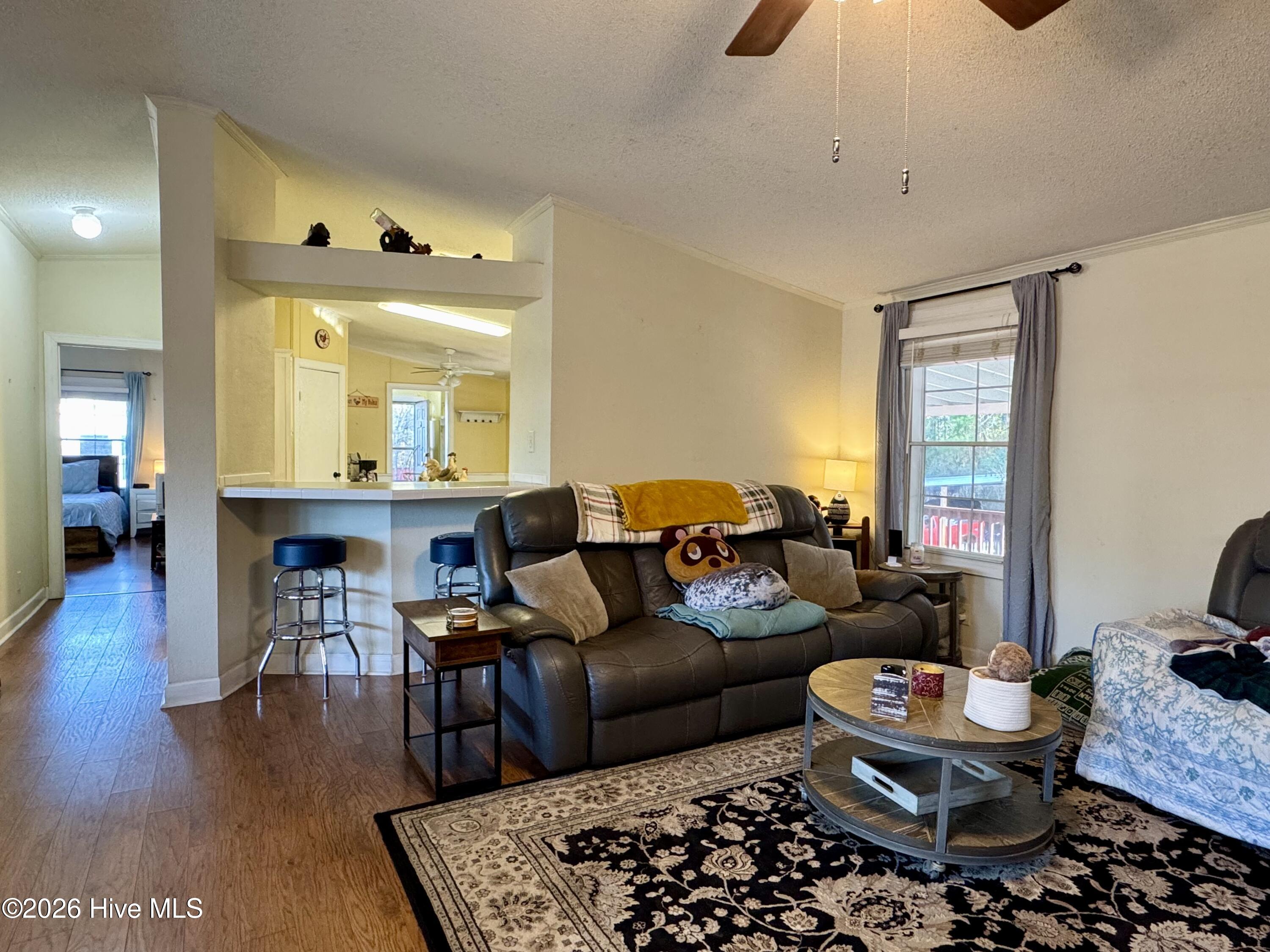 100548811 | Photo 12