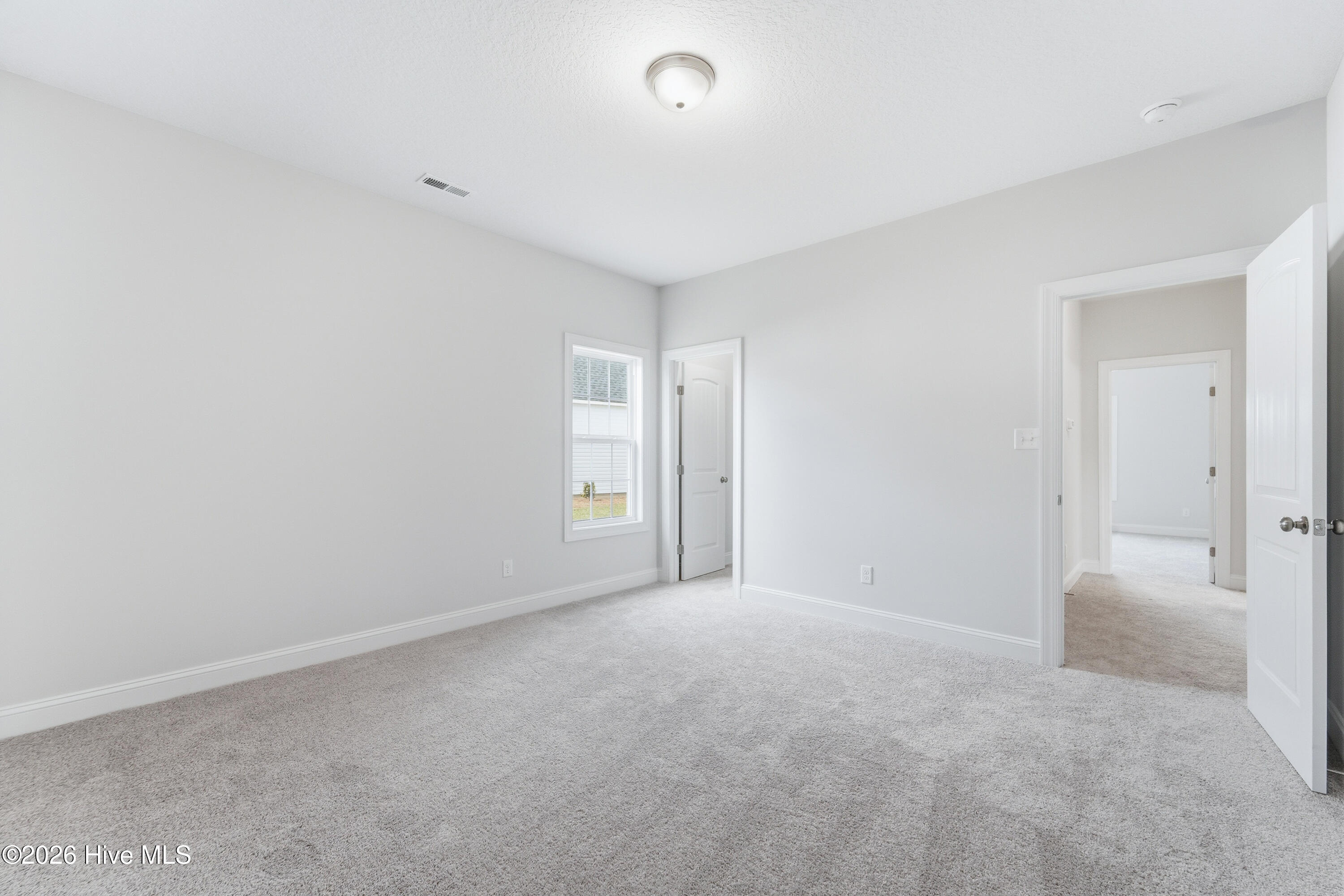 100525562 | Photo 22