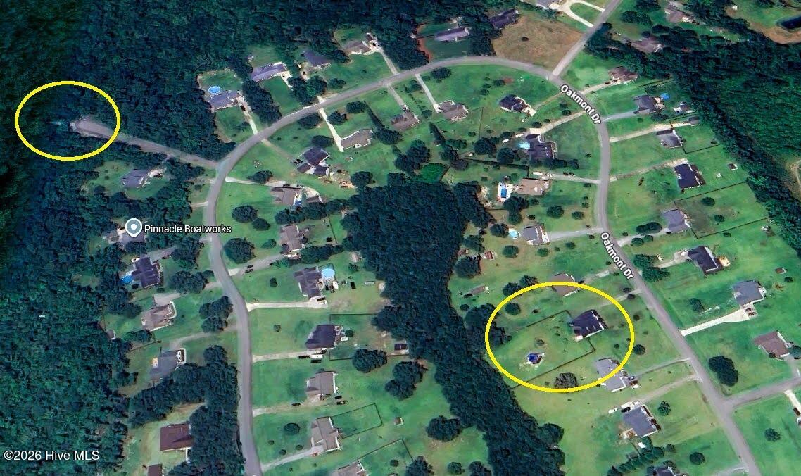 100548342 | Photo 43