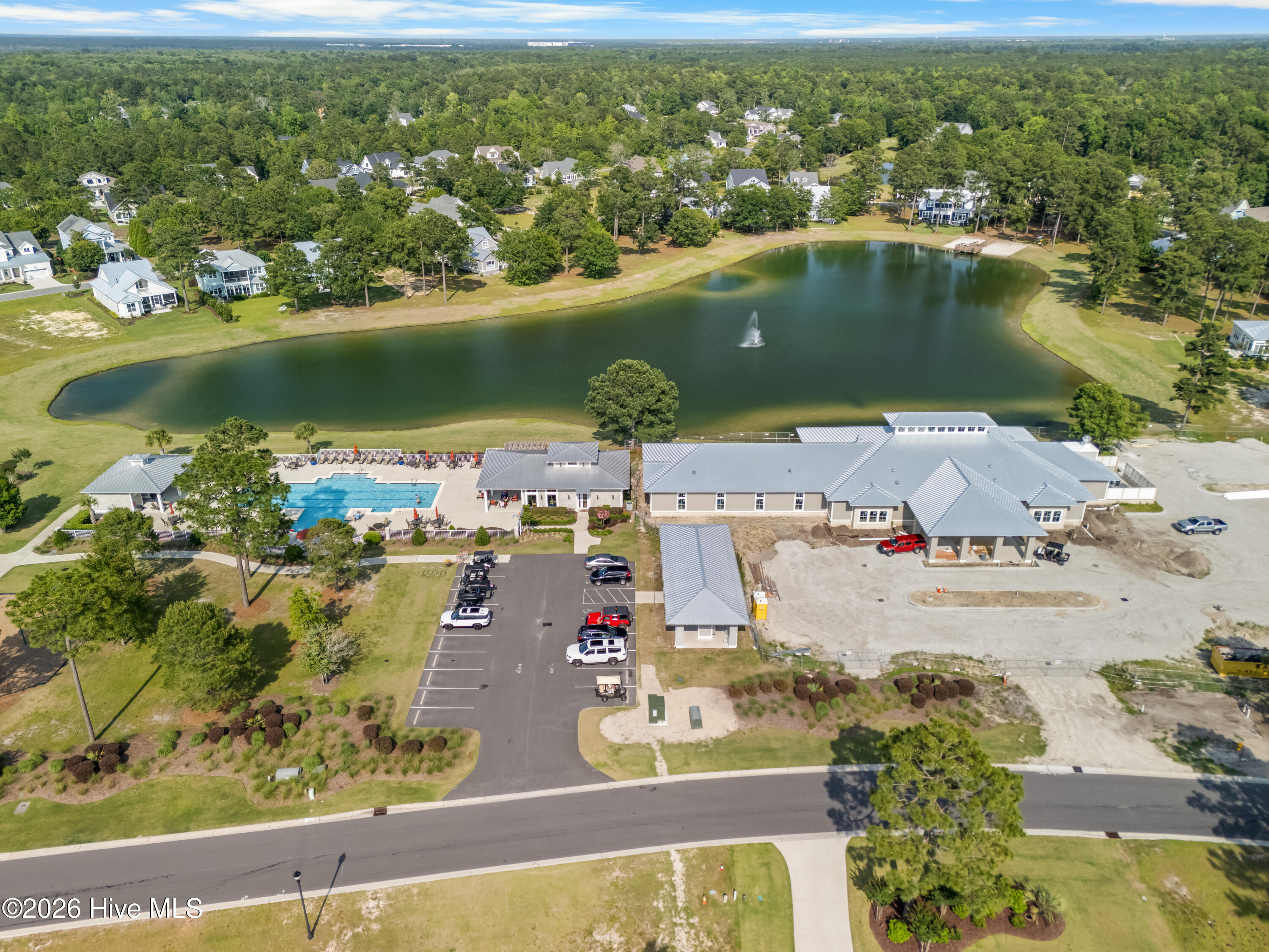 100551046 | Photo 16