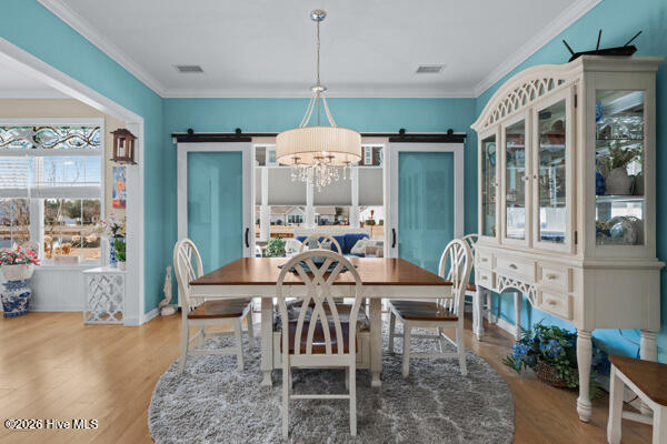 100553746 | Photo 18