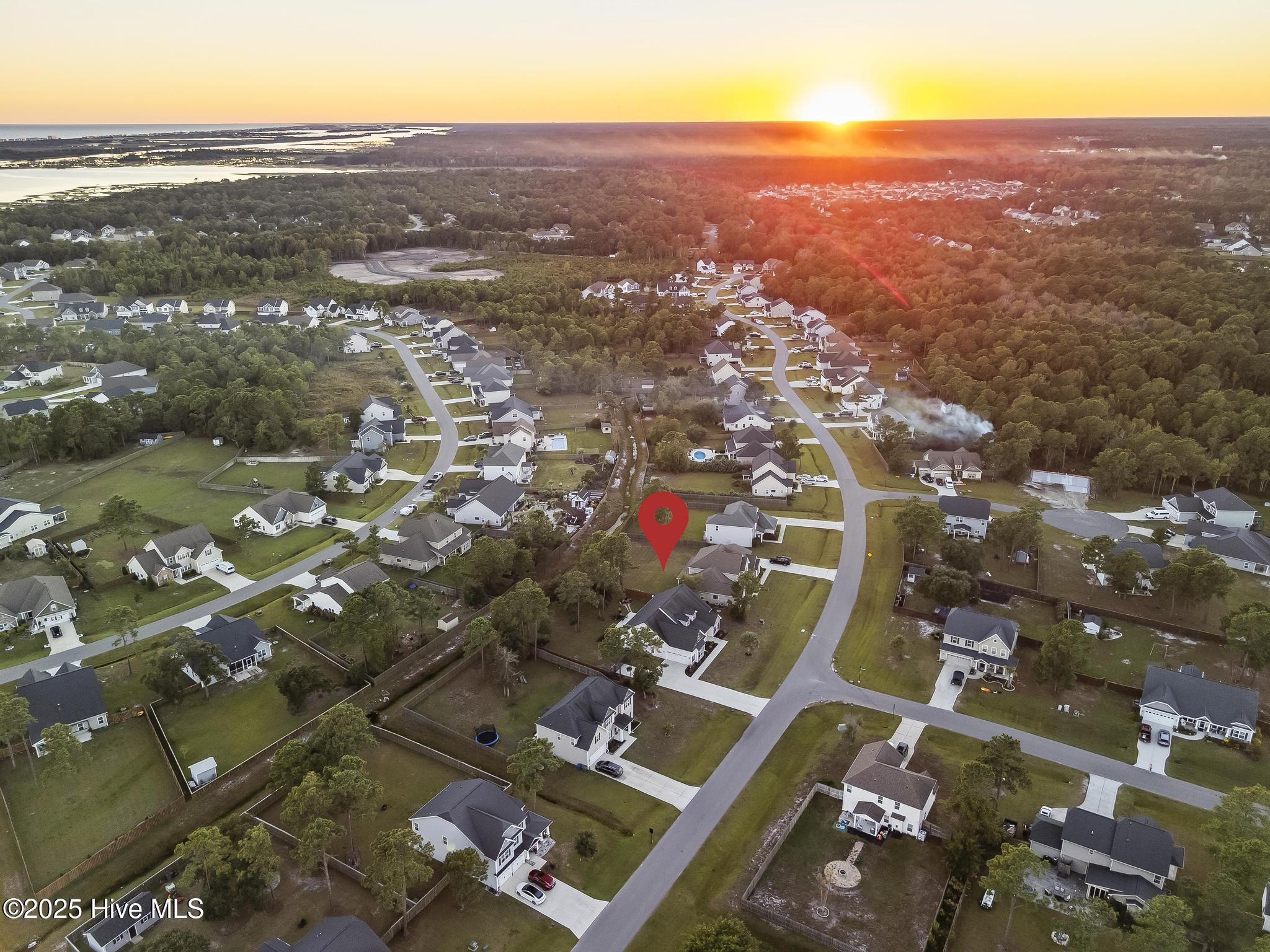 100536910 | Photo 61