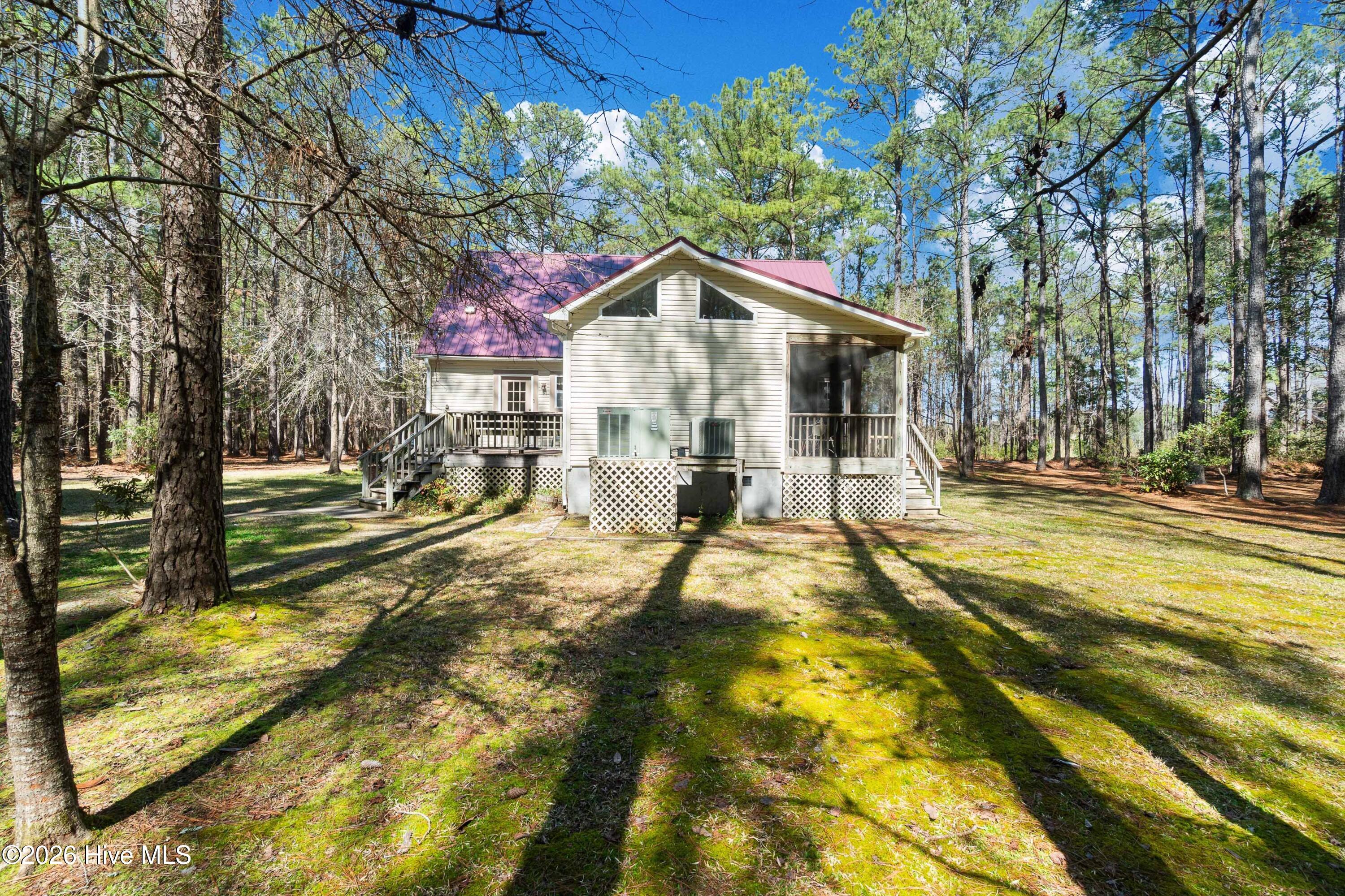 427 Bay Shores Road,Merritt