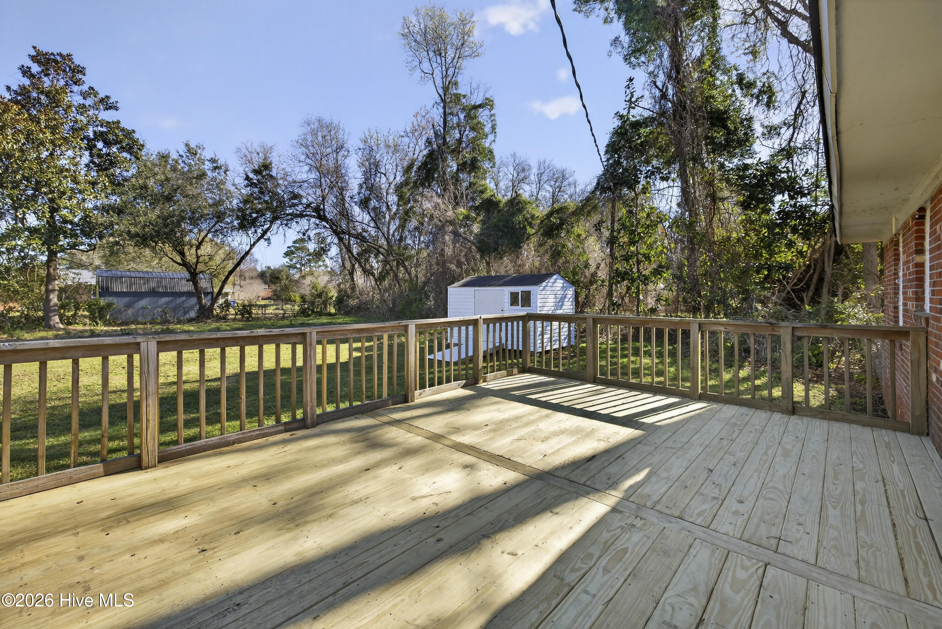 100560540 | Photo 26