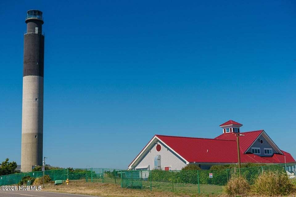 100564168 | Photo 41